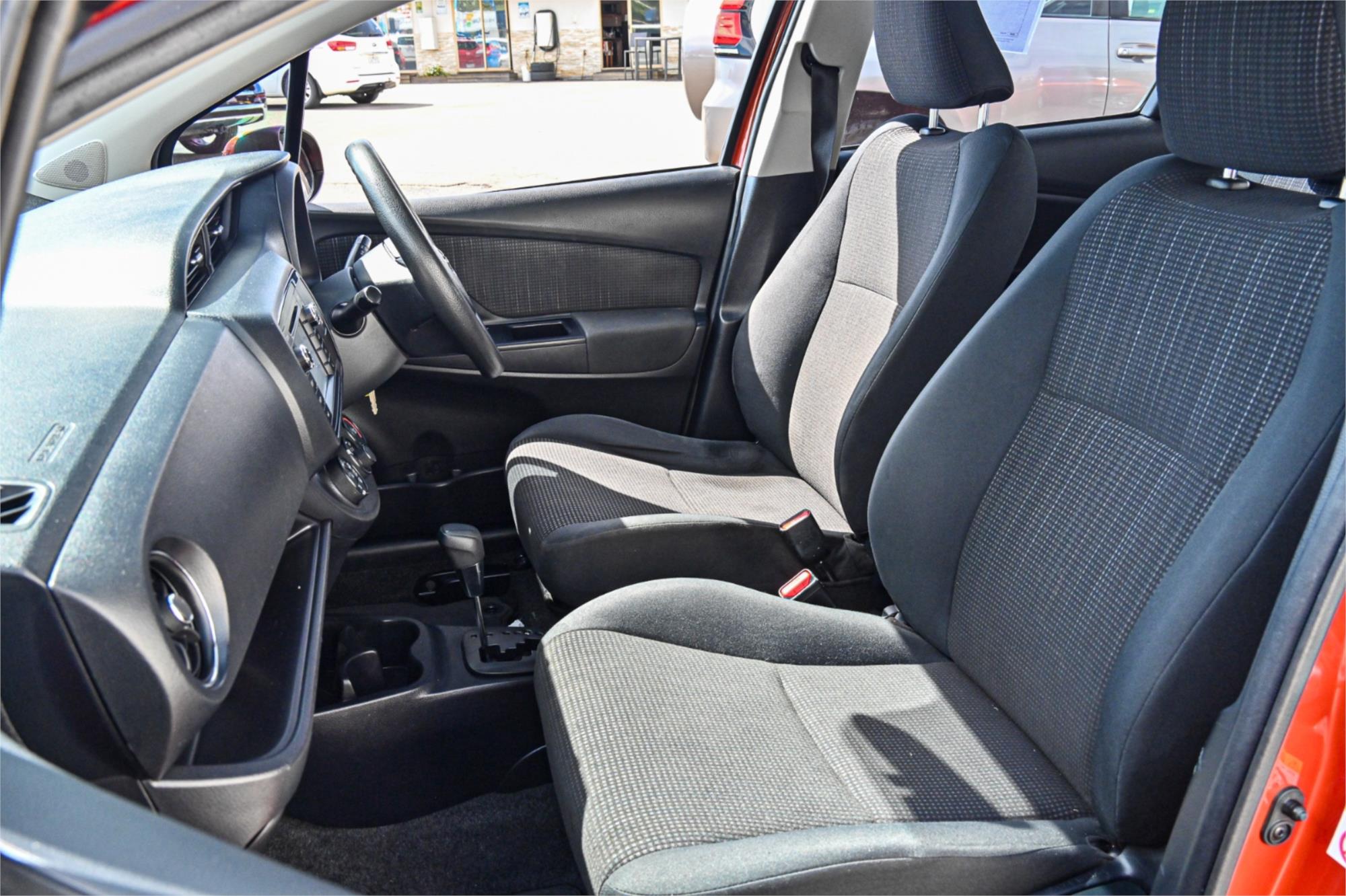 2017 TOYOTA YARIS NCP130R ASCENT AUTOMATIC HATCHBACK