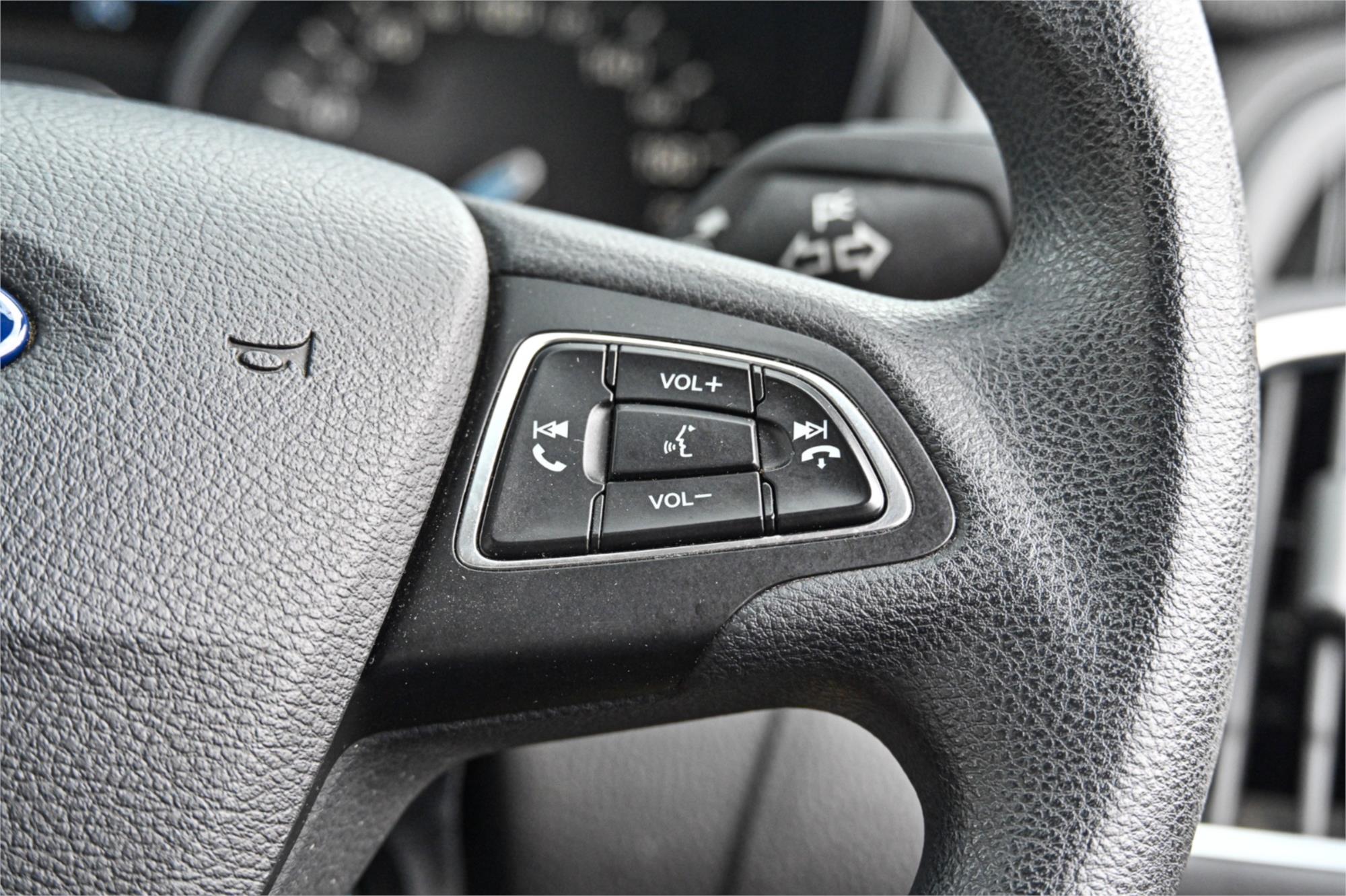 2016 FORD FOCUS LZ TREND 6 SP AUTOMATIC 4D SEDAN