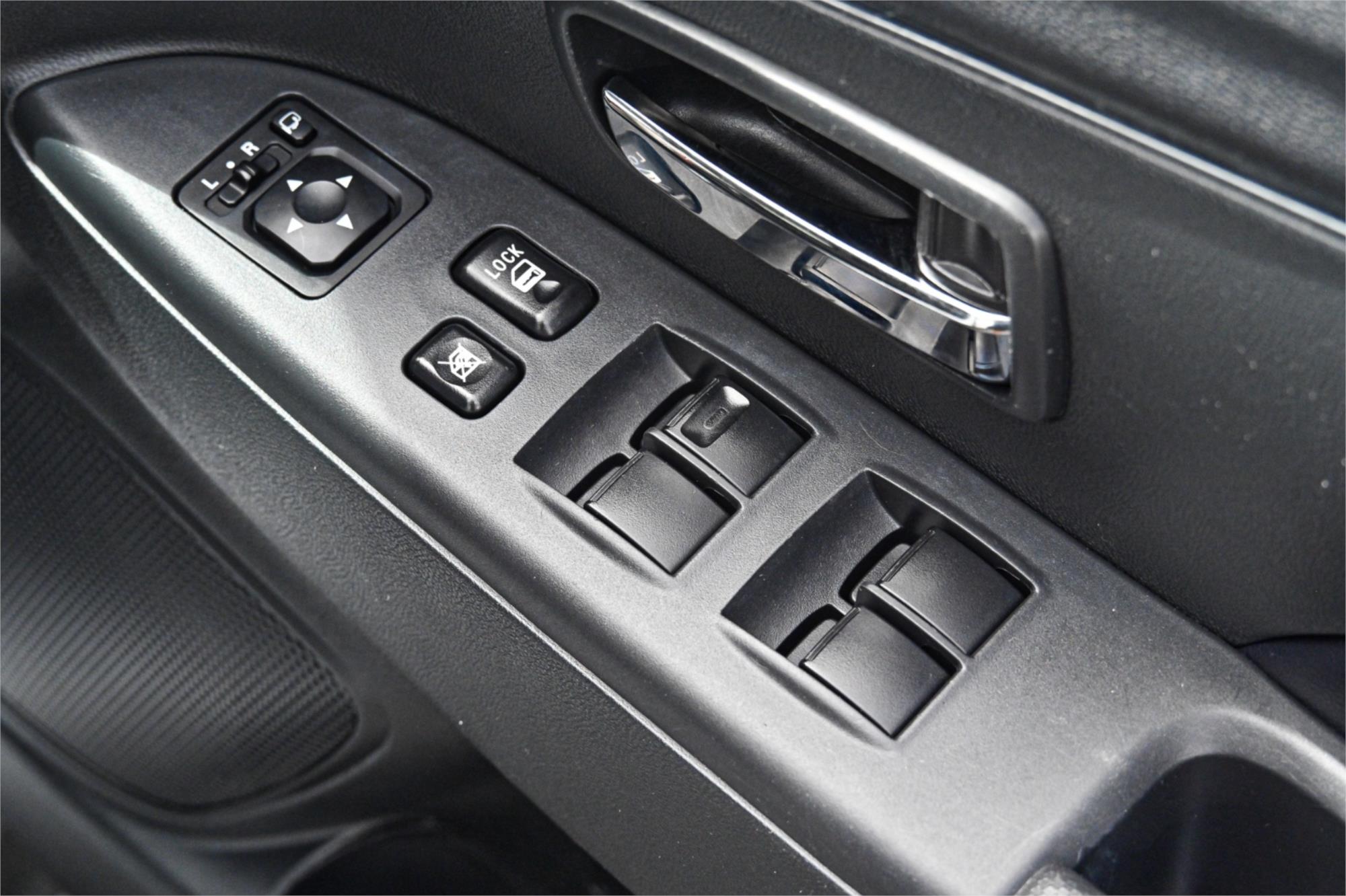 2016 MITSUBISHI ASX XB MY15.5 LS (2WD) CONTINUOUS VARIABLE 4D WAGON