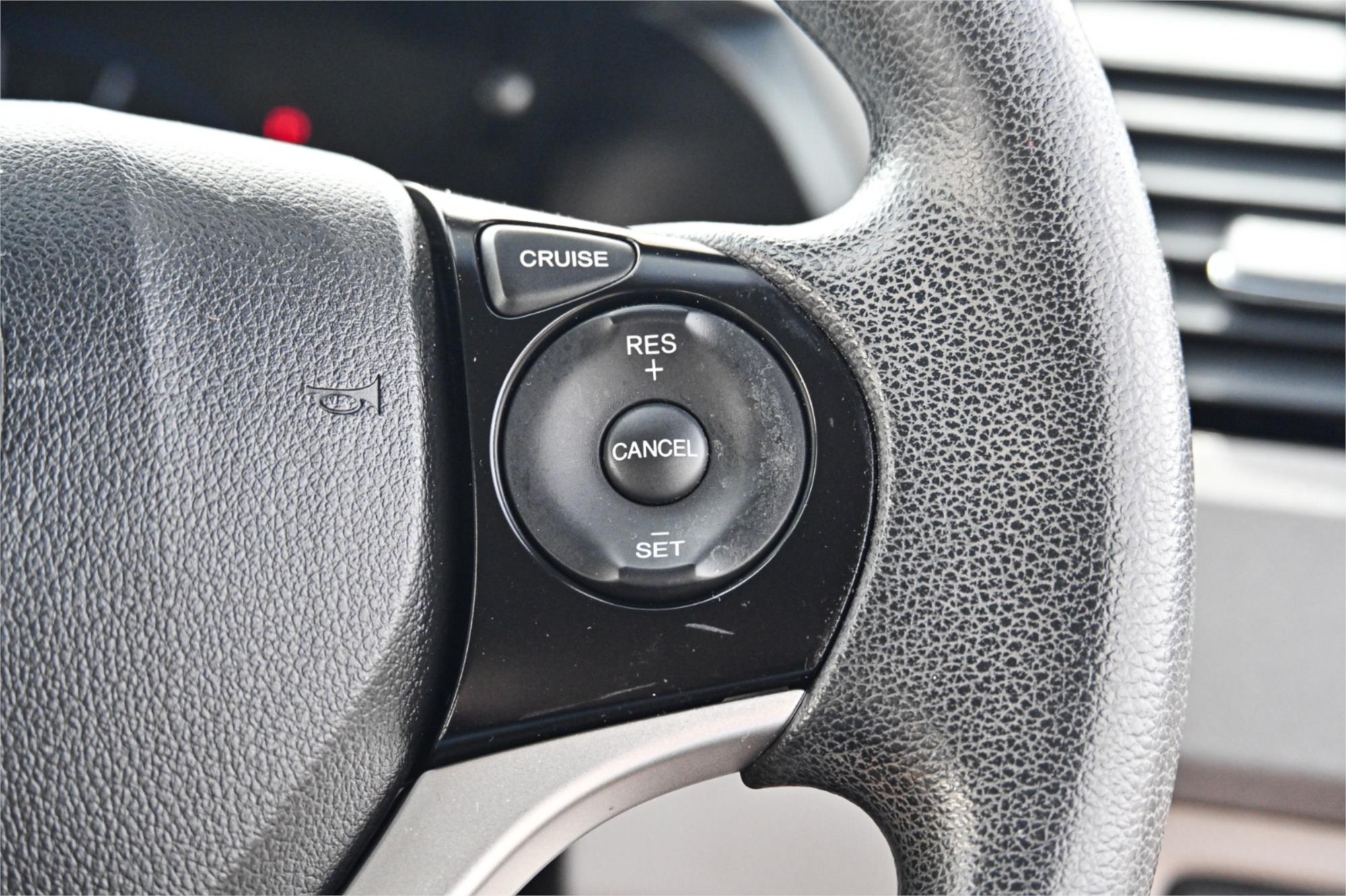 2012 HONDA CIVIC SERIES 2 VTi-LN 5 SP AUTOMATIC 4D SEDAN