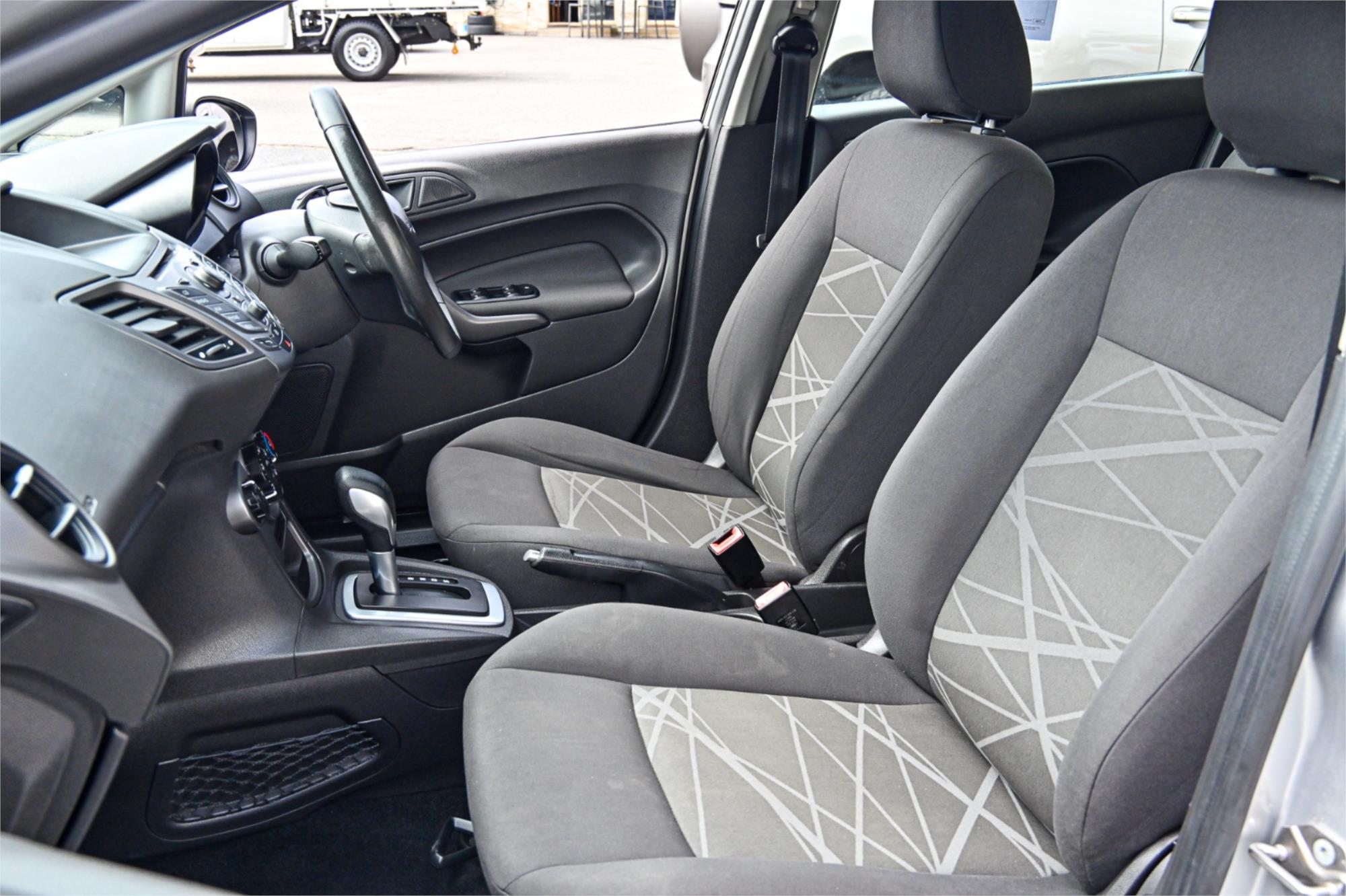 2017 FORD FIESTA WZ AMBIENTE 6 SP AUTOMATIC 5D HATCHBACK