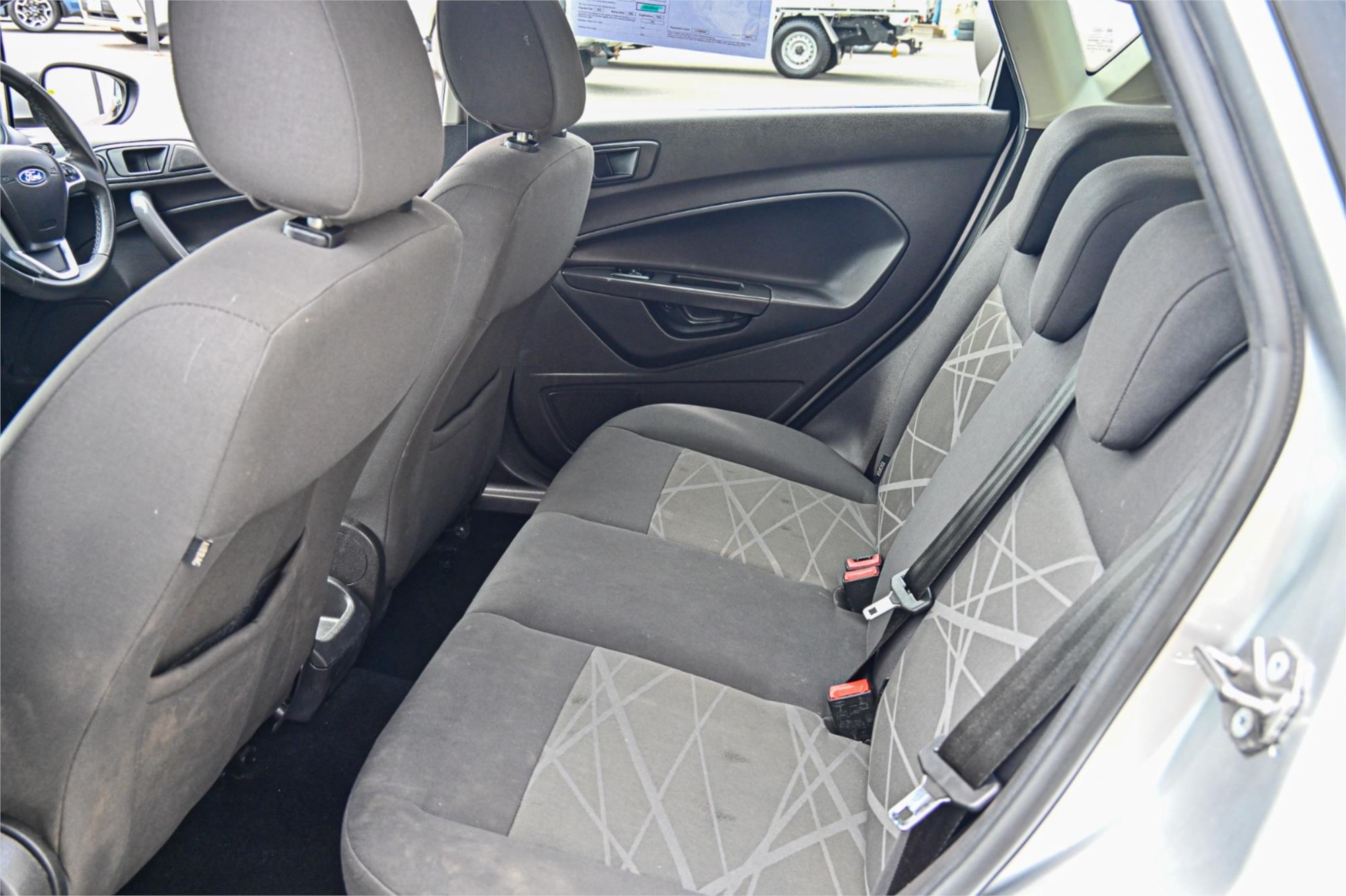 2017 FORD FIESTA WZ AMBIENTE 6 SP AUTOMATIC 5D HATCHBACK