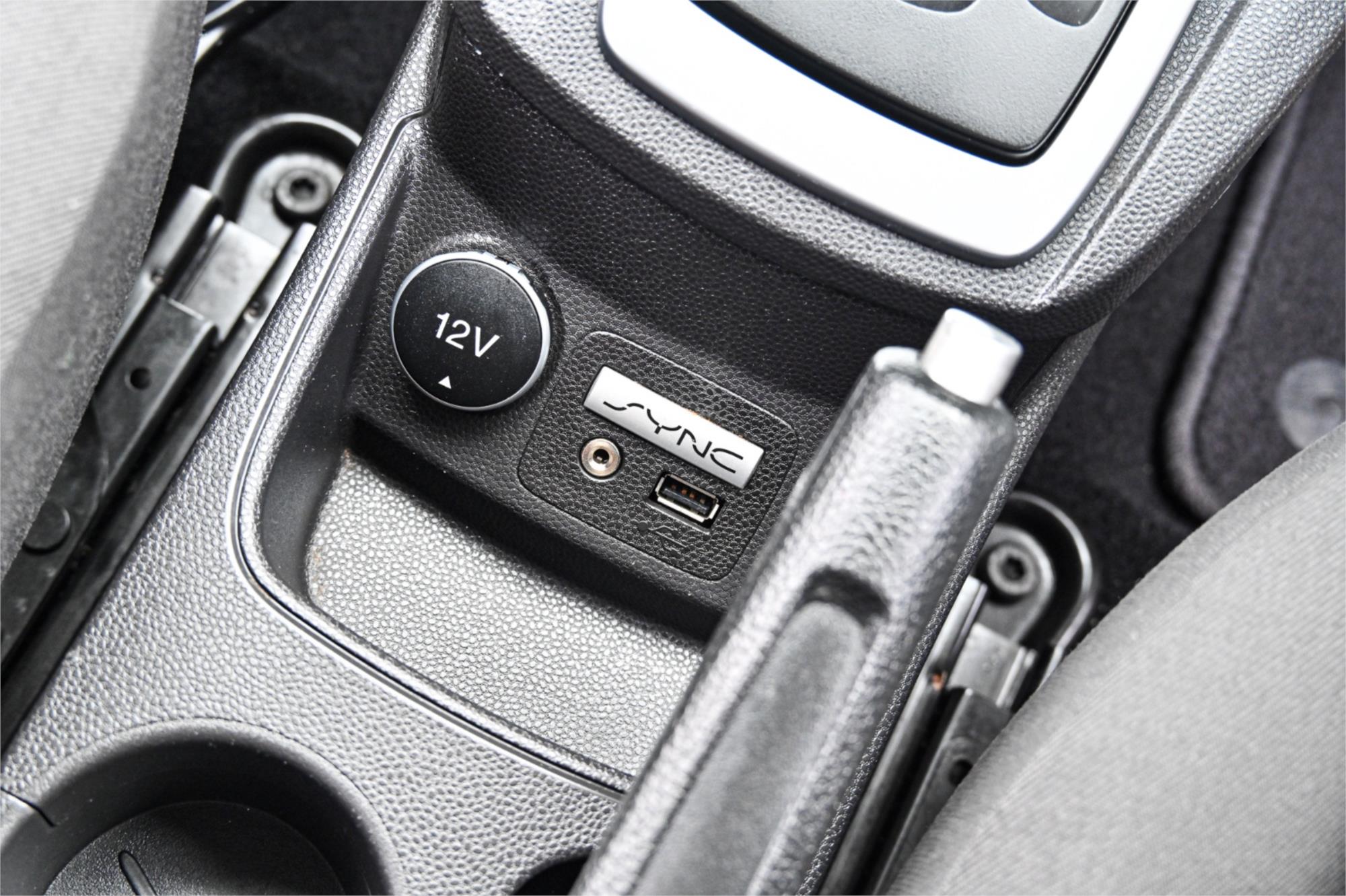 2017 FORD FIESTA WZ AMBIENTE 6 SP AUTOMATIC 5D HATCHBACK