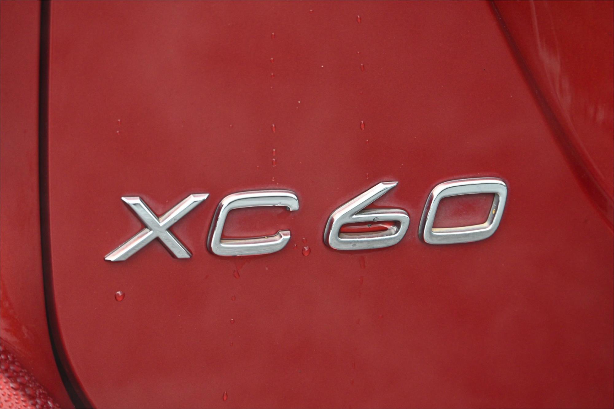 2016 VOLVO XC60 DZ MY16 T5 LUXURY 8 SP AUTOMATIC 4D WAGON