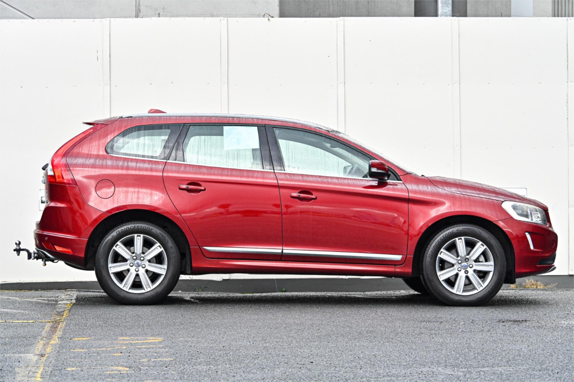 2016 VOLVO XC60 DZ MY16 T5 LUXURY 8 SP AUTOMATIC 4D WAGON
