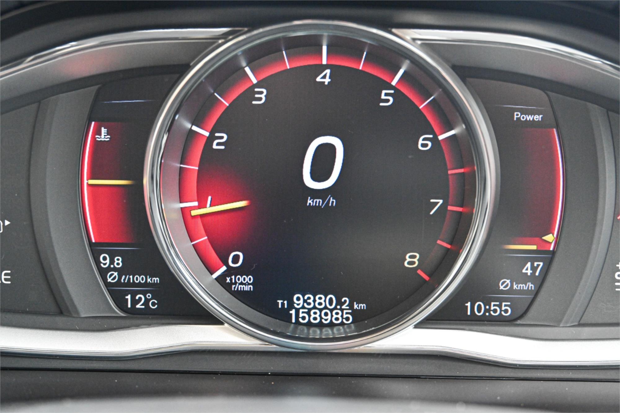 2016 VOLVO XC60 DZ MY16 T5 LUXURY 8 SP AUTOMATIC 4D WAGON