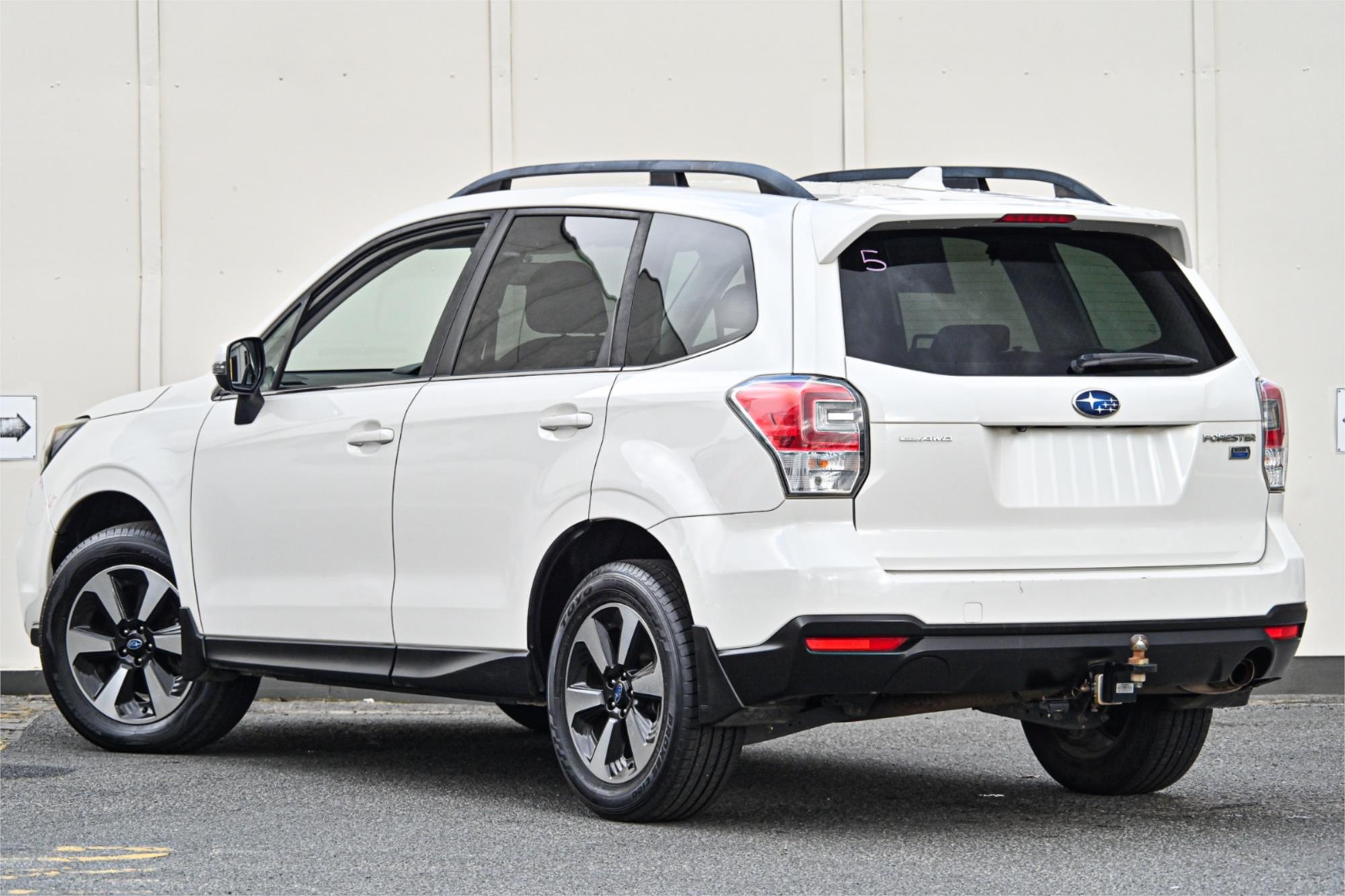 2016 SUBARU FORESTER MY15 2.0D-L CONTINUOUS VARIABLE 4D WAGON