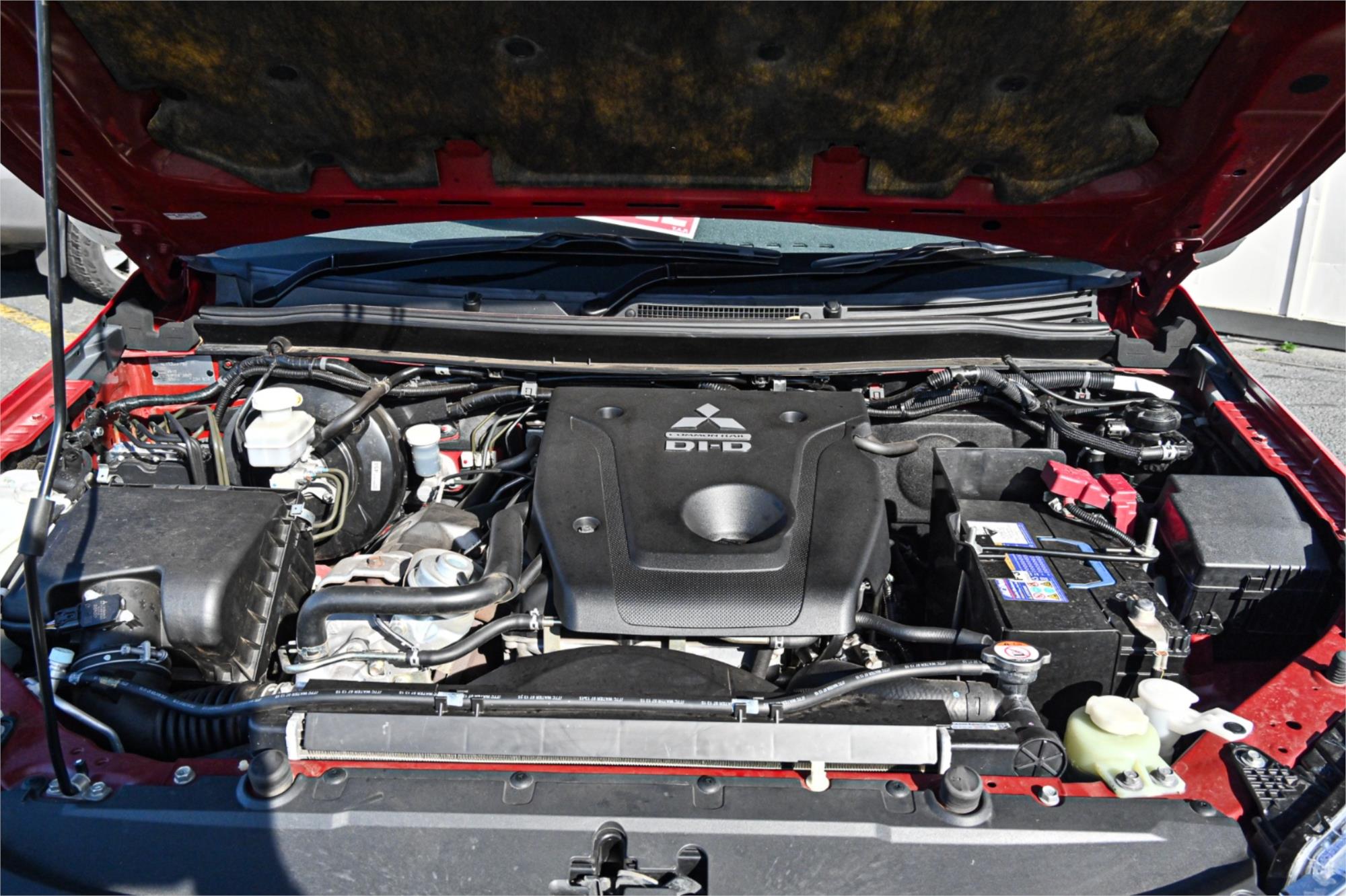 2015 MITSUBISHI TRITON MQ MY16 GLS (4x4) 6 SP MANUAL DUAL CAB UTILITY