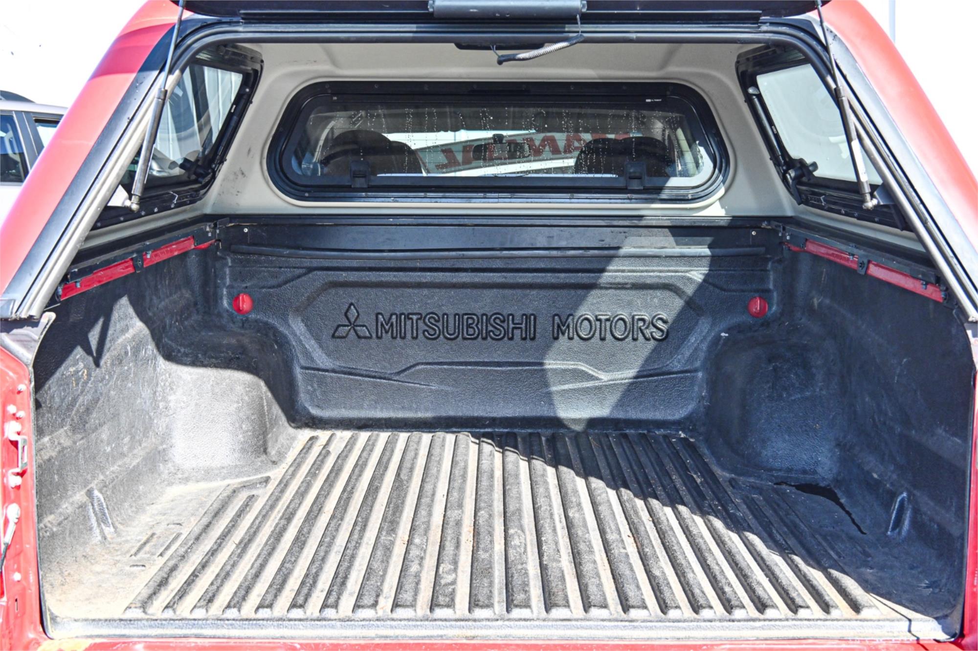2015 MITSUBISHI TRITON MQ MY16 GLS (4x4) 6 SP MANUAL DUAL CAB UTILITY