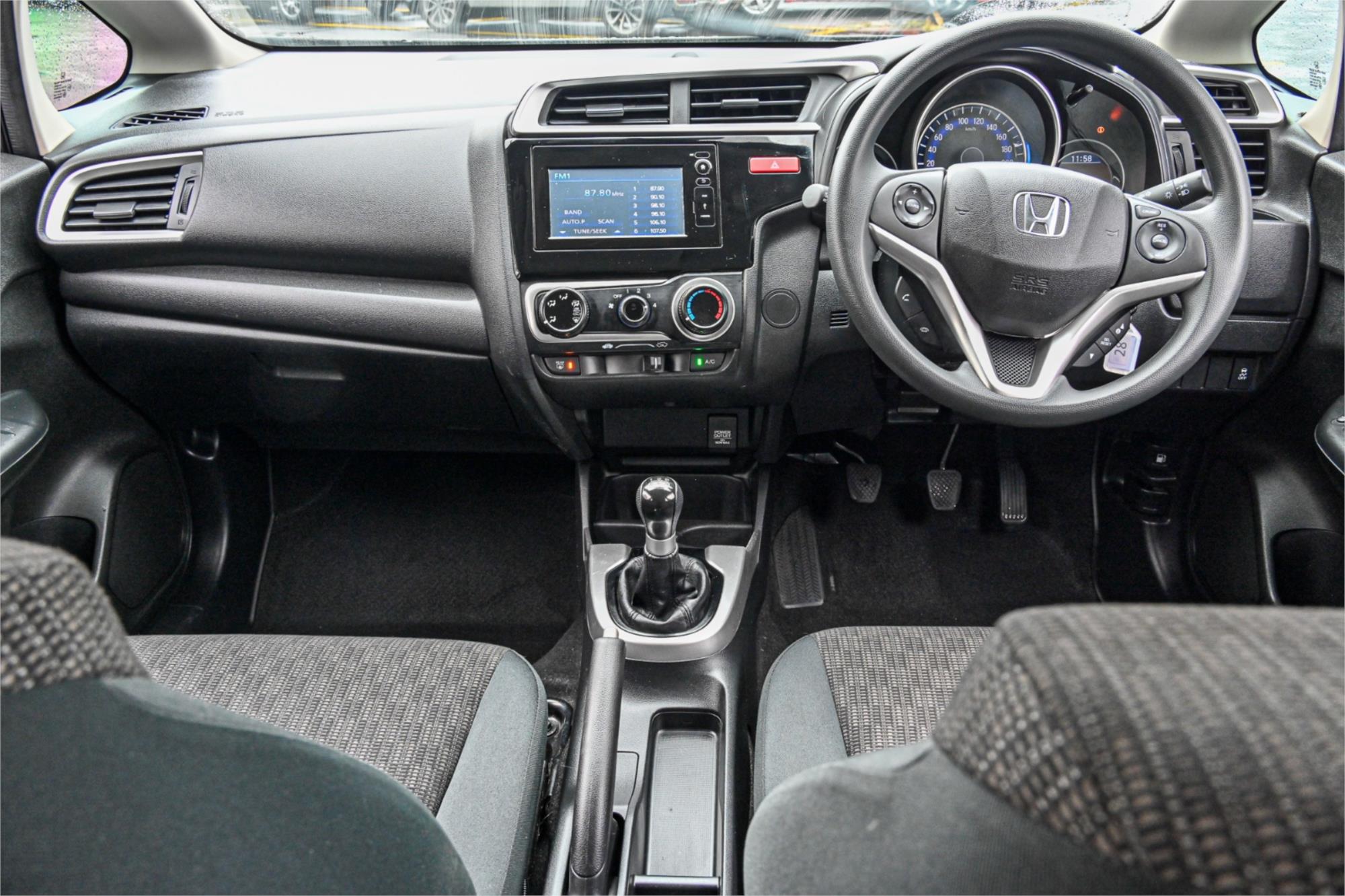 2016 HONDA JAZZ GK MY16 VTi 5 SP MANUAL 5D HATCHBACK