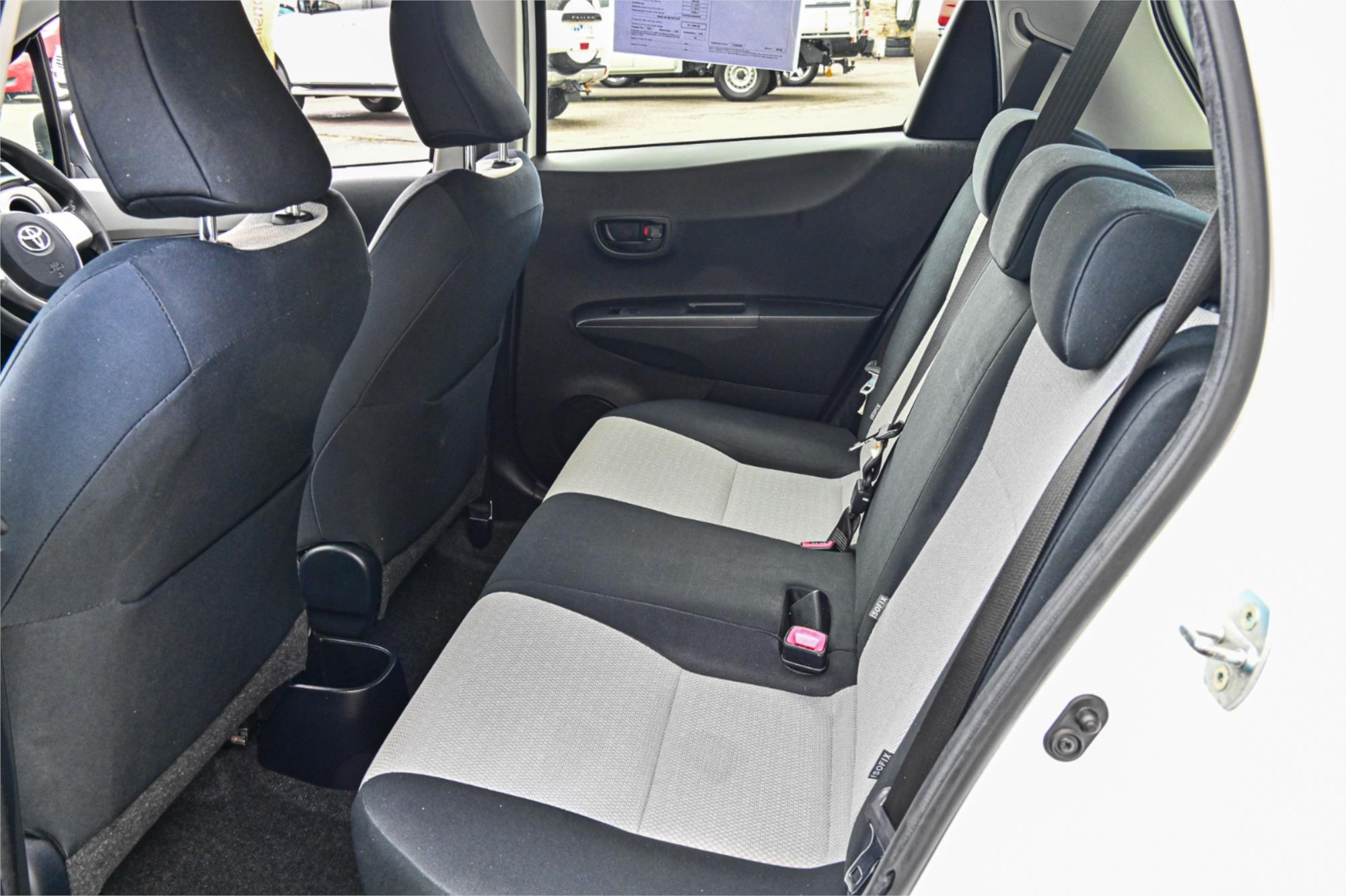 2012 TOYOTA YARIS NCP130R YR 4 SP AUTOMATIC 5D HATCHBACK