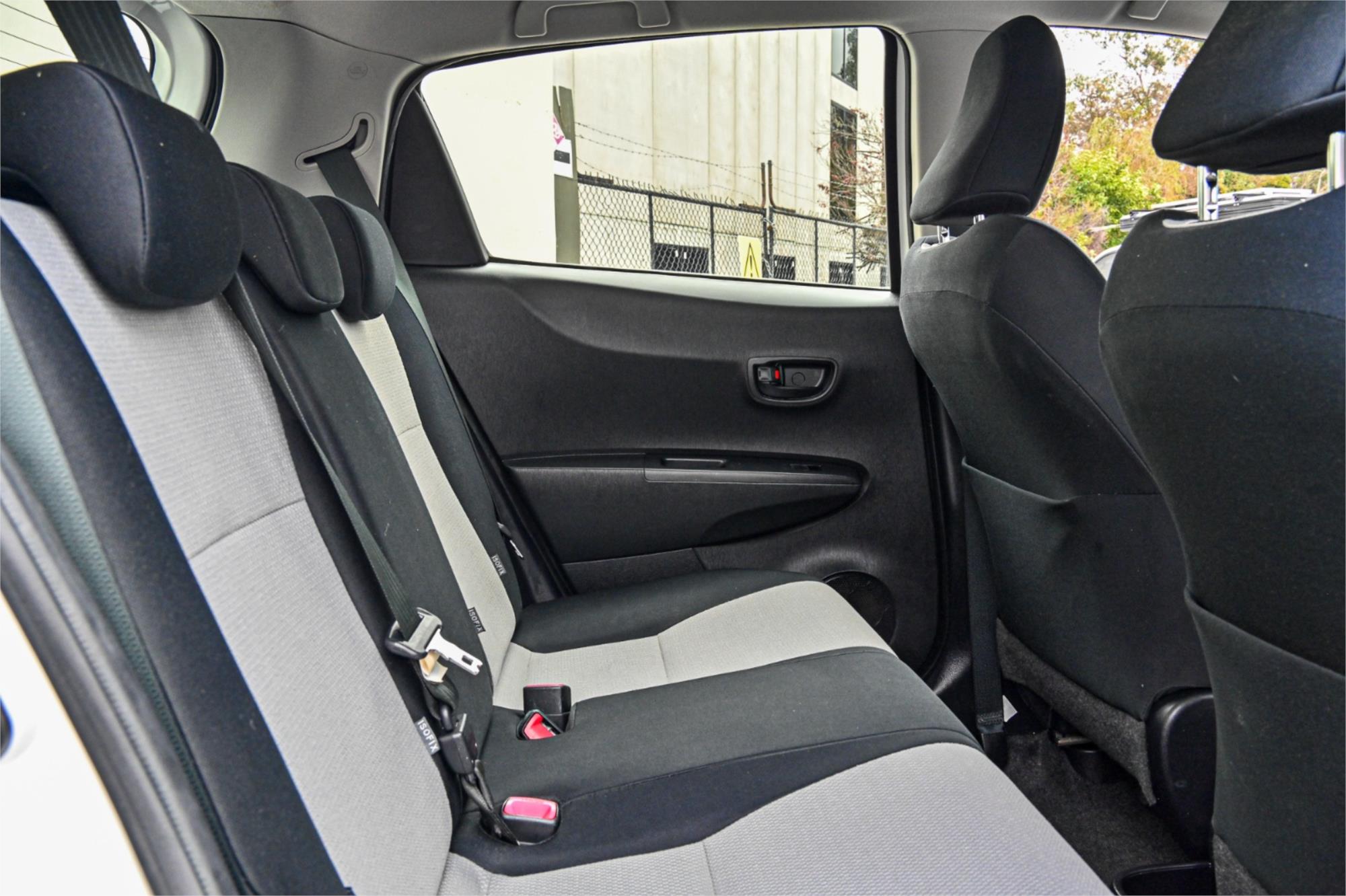 2012 TOYOTA YARIS NCP130R YR 4 SP AUTOMATIC 5D HATCHBACK