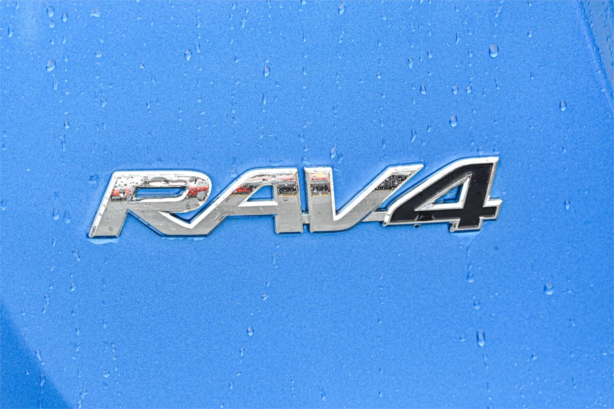 2017 TOYOTA RAV4 ASA44R MY18 GX (4x4) 6 SP AUTOMATIC 4D WAGON