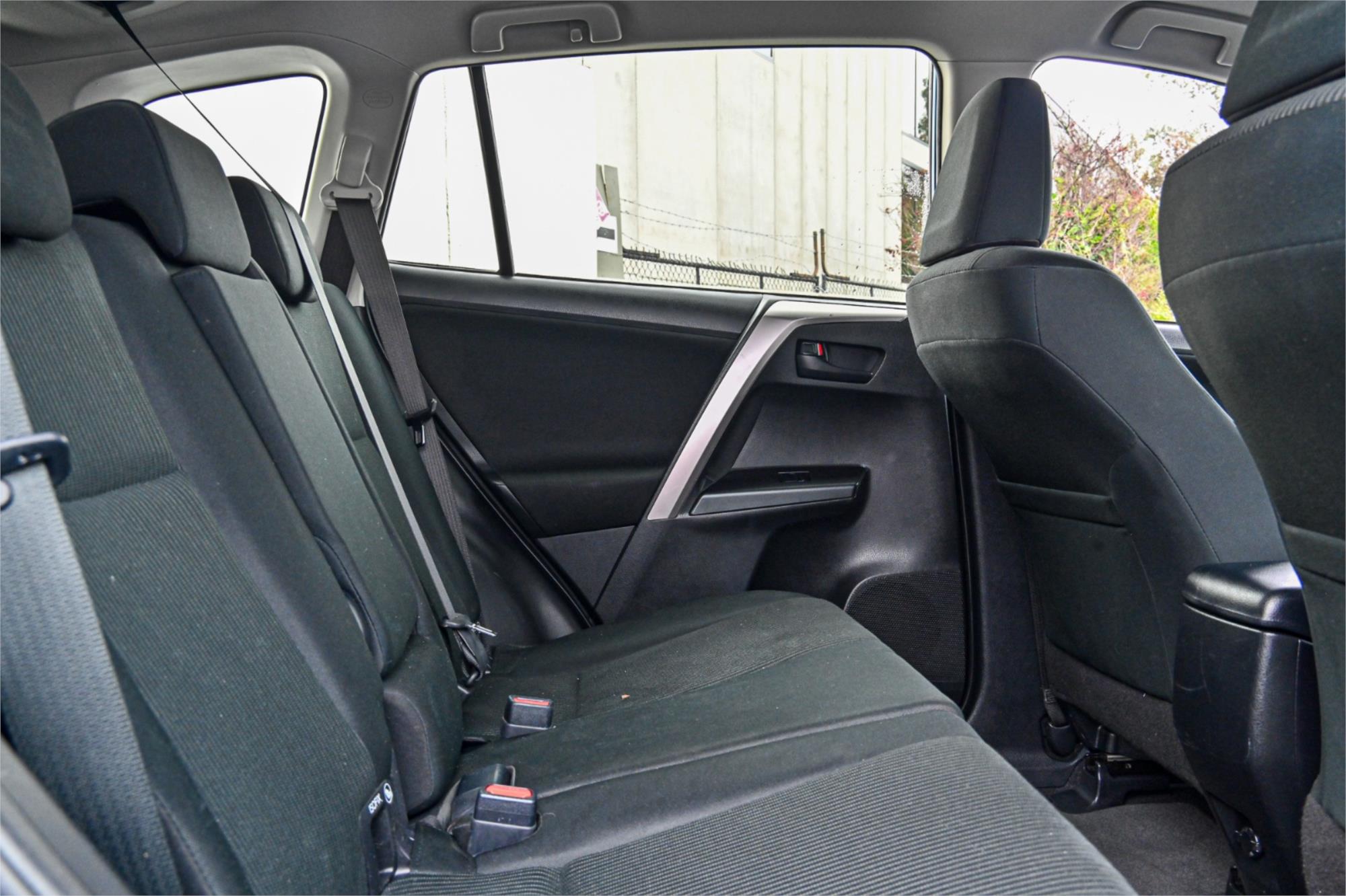 2017 TOYOTA RAV4 ASA44R MY18 GX (4x4) 6 SP AUTOMATIC 4D WAGON