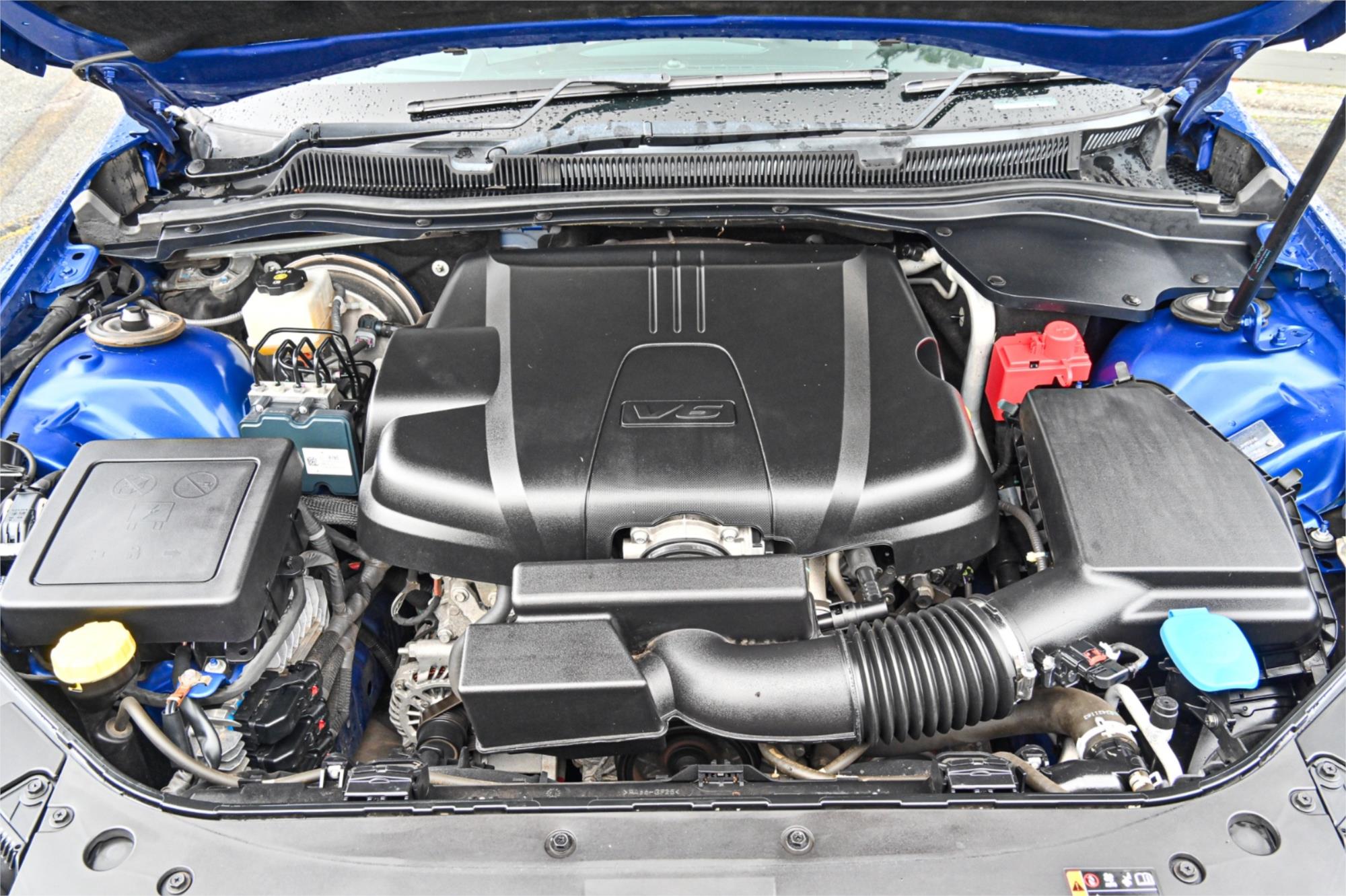 2016 HOLDEN COMMODORE VF II SV6 6 SP AUTOMATIC 4D SPORTWAGON
