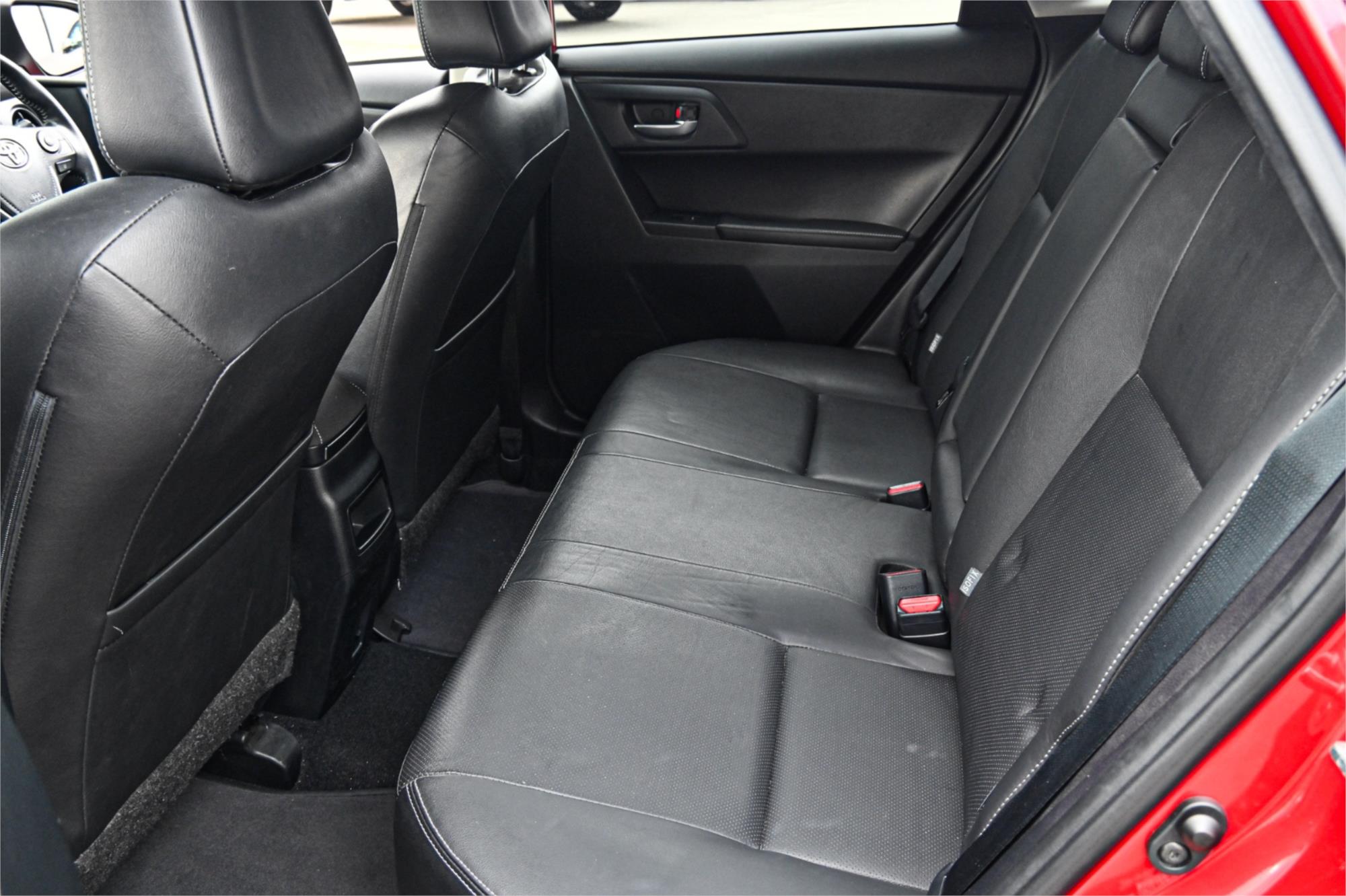 2018 TOYOTA COROLLA ZRE182R MY17 ZR CVT AUTO 7 SP SEQUENTIAL 5D HATCHBACK