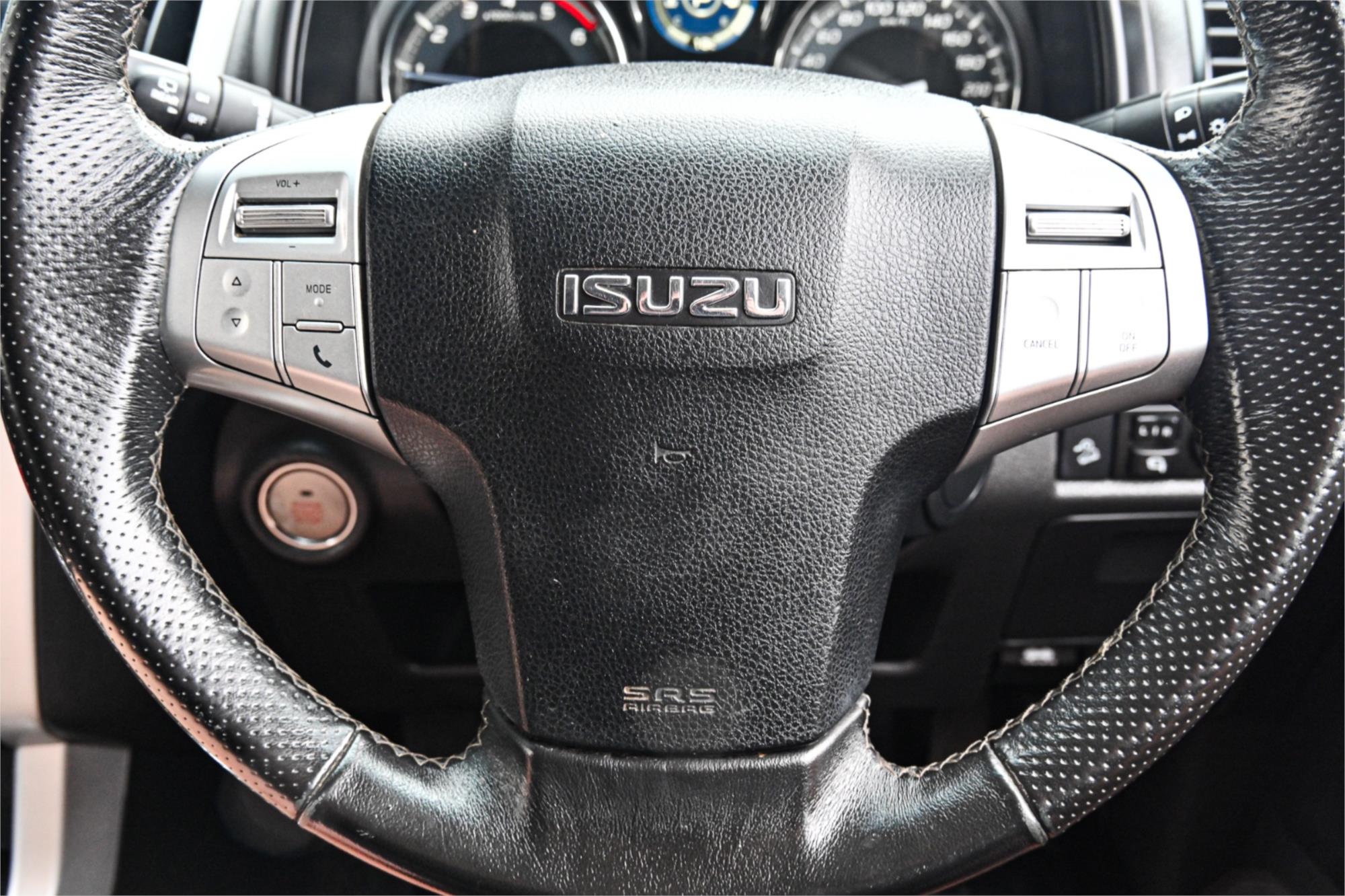 2018 ISUZU MU-X UC MY18 LS-T (4x2) 6 SP AUTO SEQUENTIAL 4D WAGON