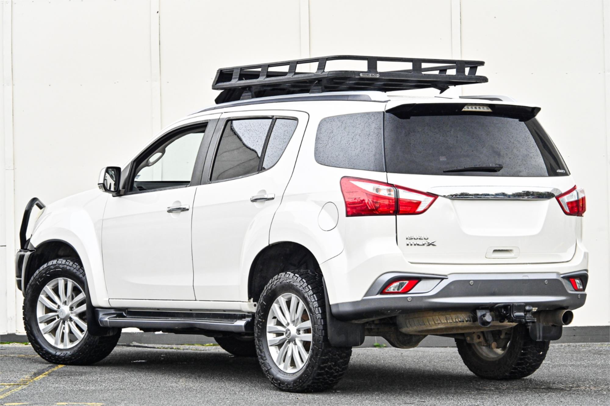 2018 ISUZU MU-X UC MY18 LS-T (4x2) 6 SP AUTO SEQUENTIAL 4D WAGON