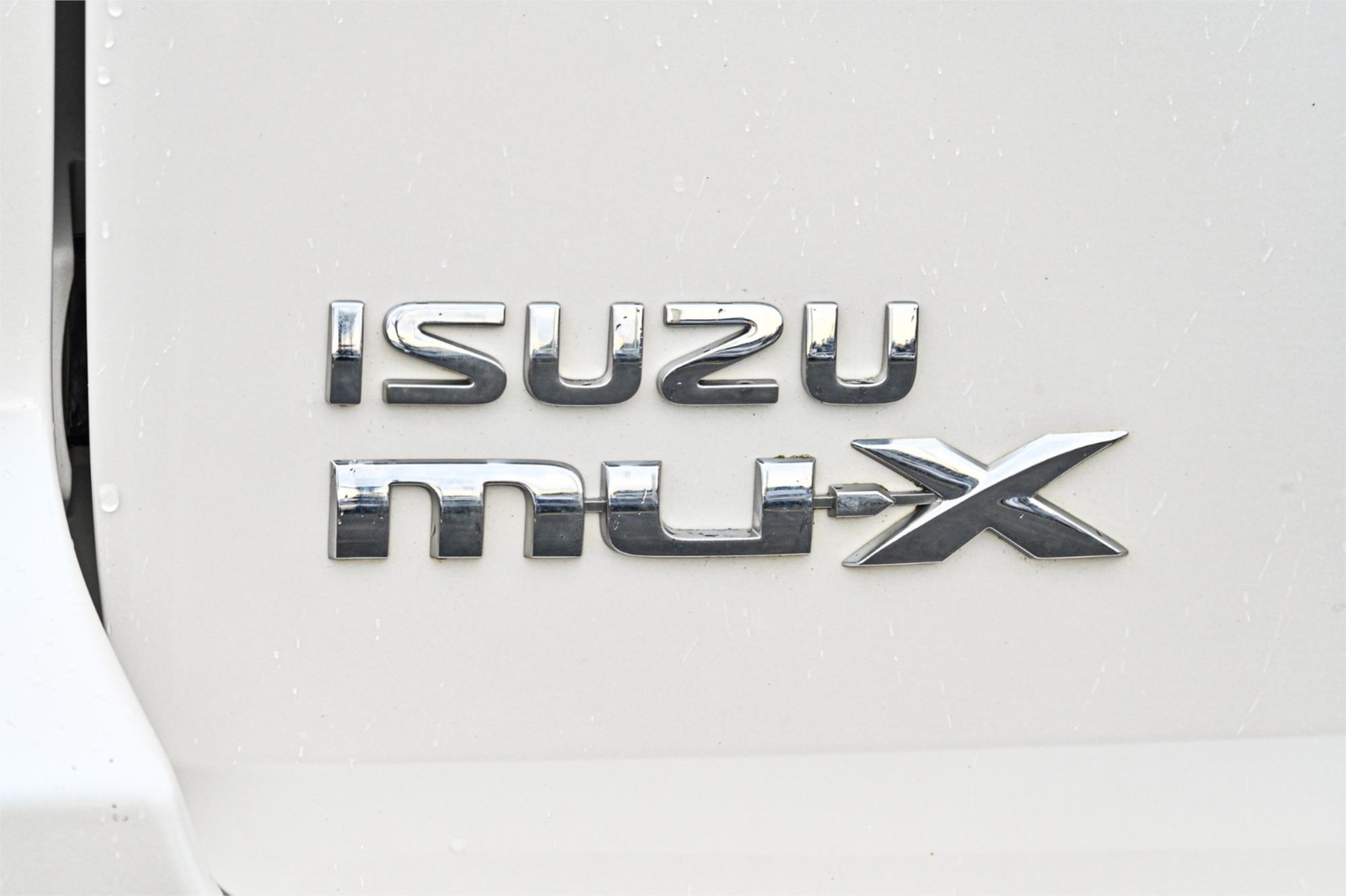 2018 ISUZU MU-X UC MY18 LS-T (4x2) 6 SP AUTO SEQUENTIAL 4D WAGON