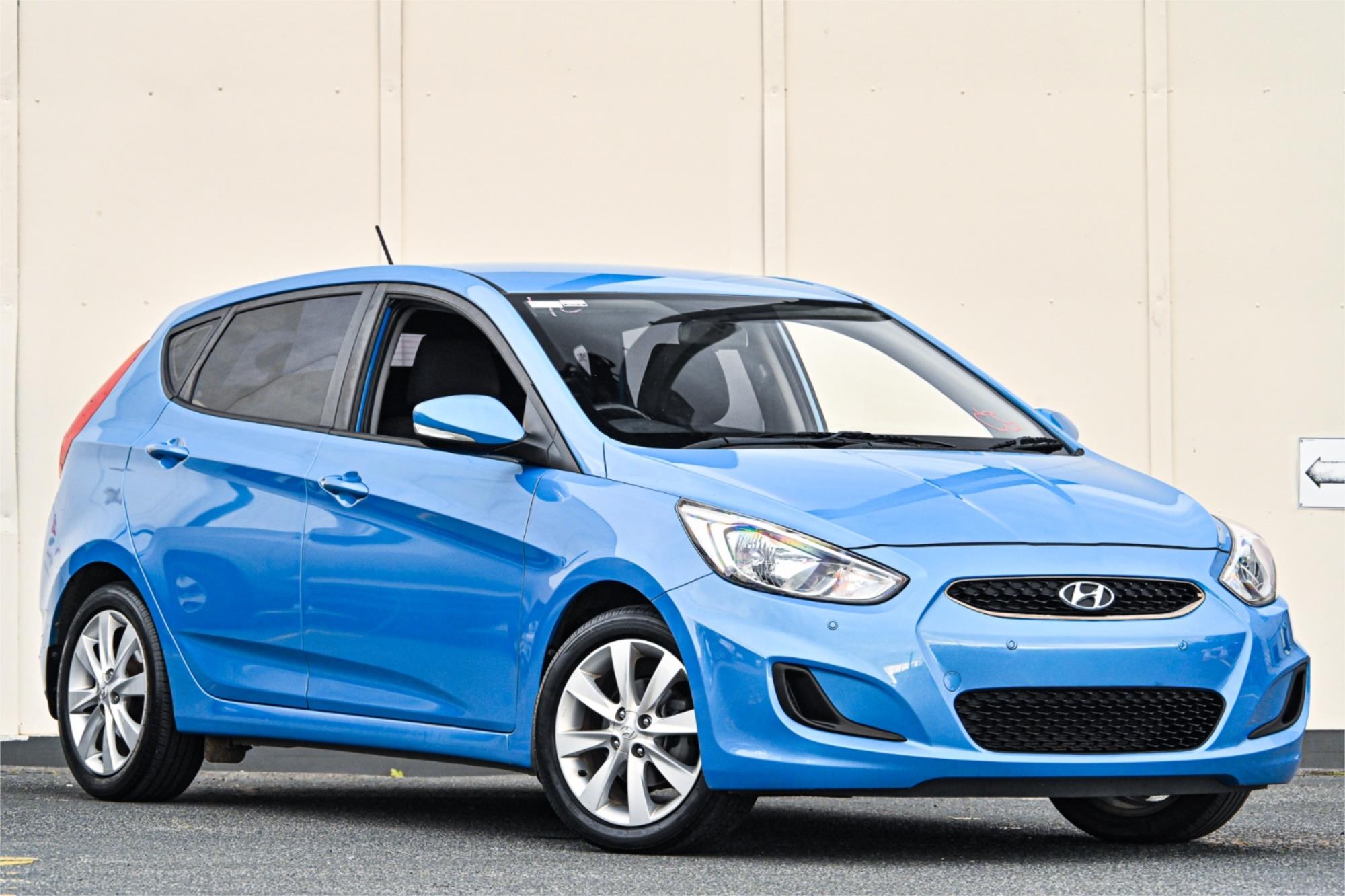 2018 HYUNDAI ACCENT RB6 MY18 SPORT 6 SP MANUAL 5D HATCHBACK