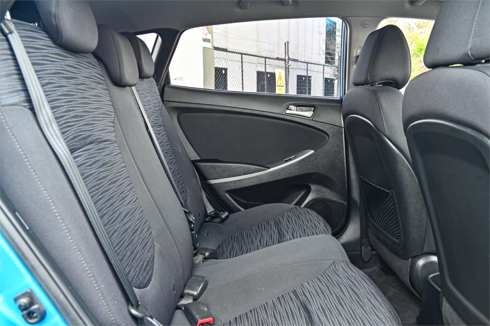 2018 HYUNDAI ACCENT RB6 MY18 SPORT 6 SP MANUAL 5D HATCHBACK