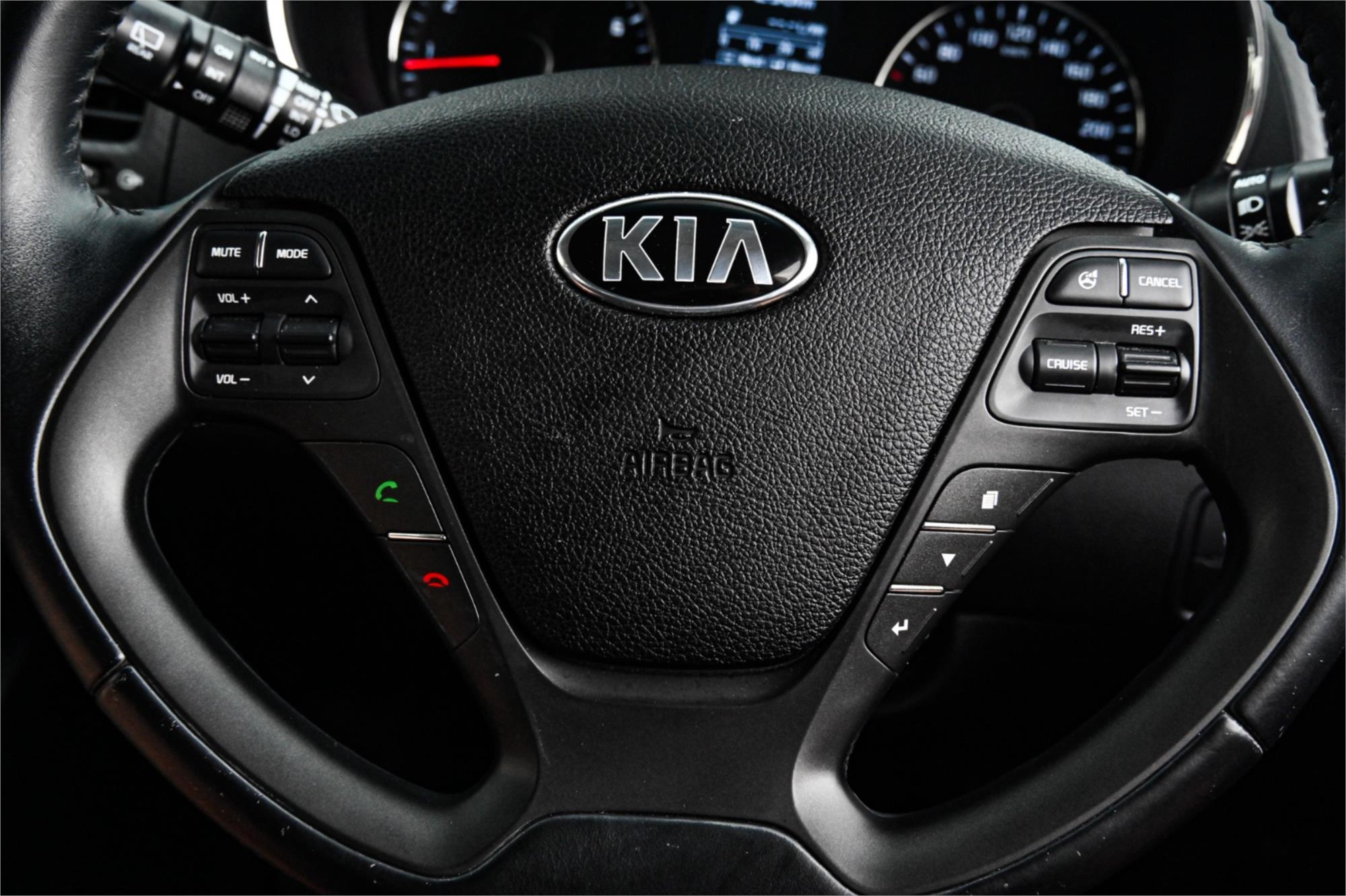 2015 KIA CERATO YD MY15 SI 6 SP AUTOMATIC 5D HATCHBACK