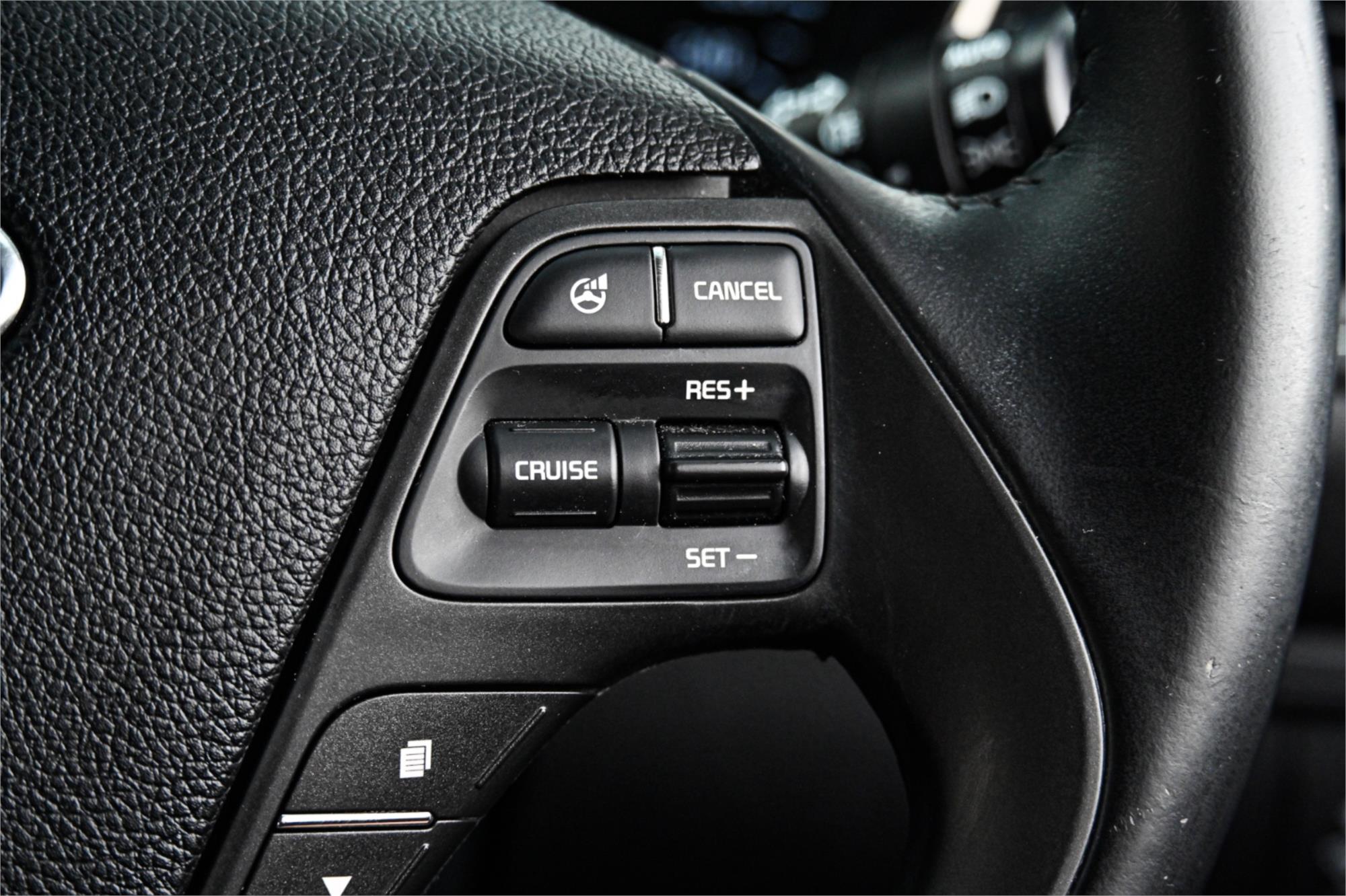 2015 KIA CERATO YD MY15 SI 6 SP AUTOMATIC 5D HATCHBACK