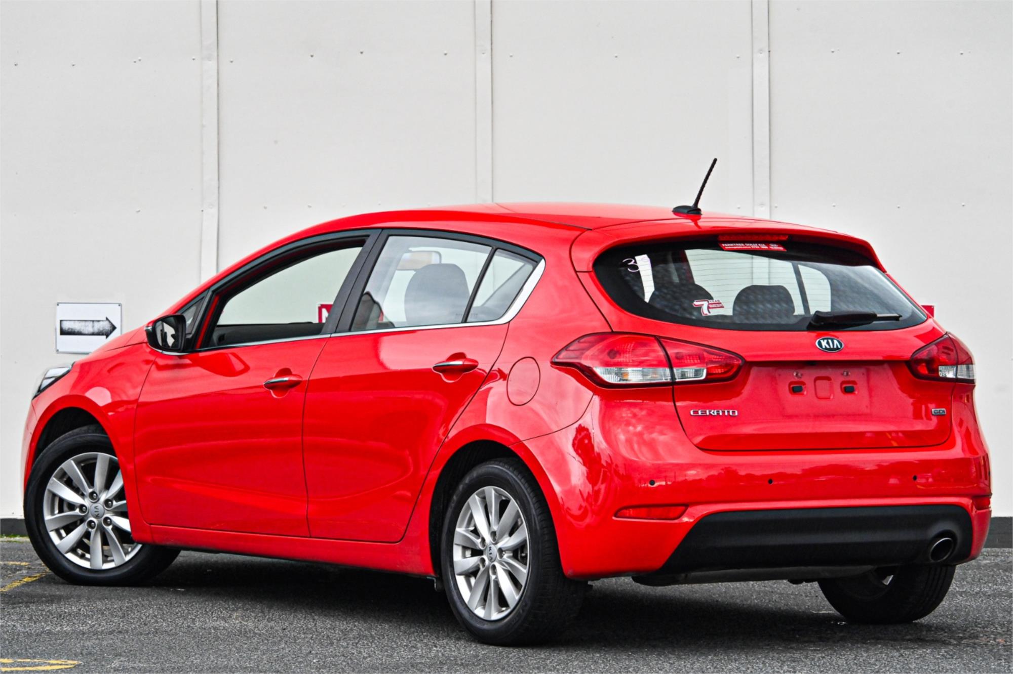 2015 KIA CERATO YD MY15 SI 6 SP AUTOMATIC 5D HATCHBACK