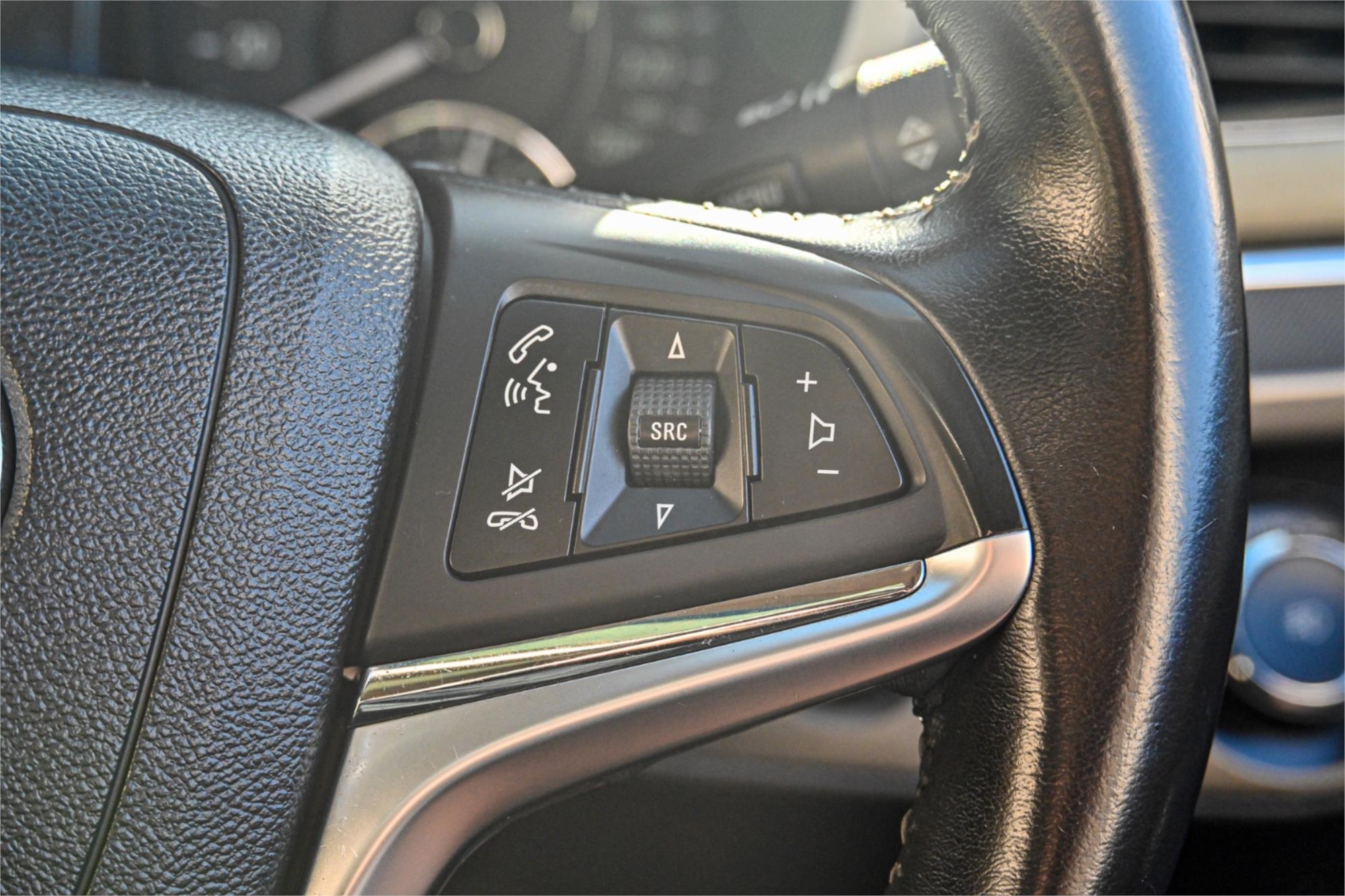 2015 HOLDEN CALAIS VF II V 6 SP AUTOMATIC 4D SEDAN