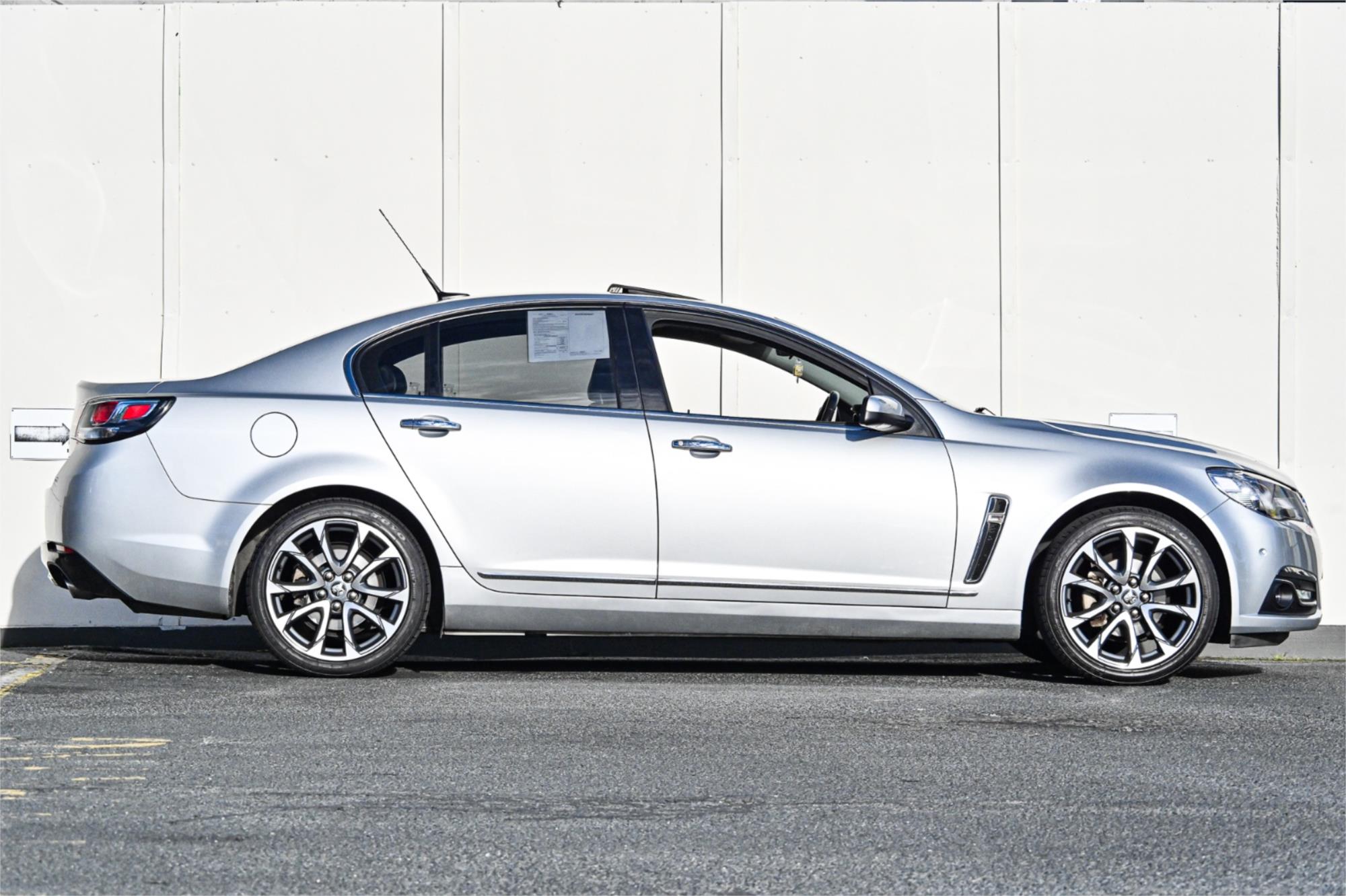 2015 HOLDEN CALAIS VF II V 6 SP AUTOMATIC 4D SEDAN