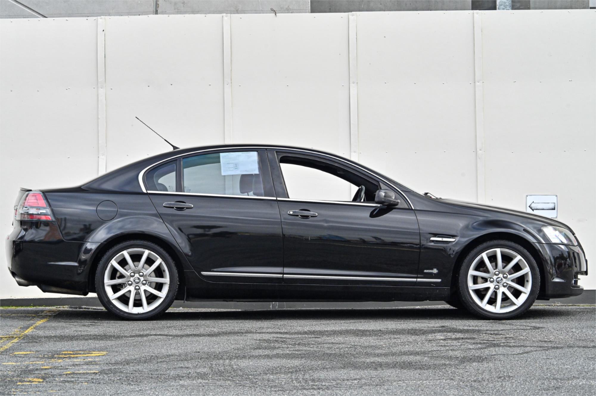 2011 HOLDEN CALAIS VE II MY12 V 6 SP AUTOMATIC 4D SEDAN