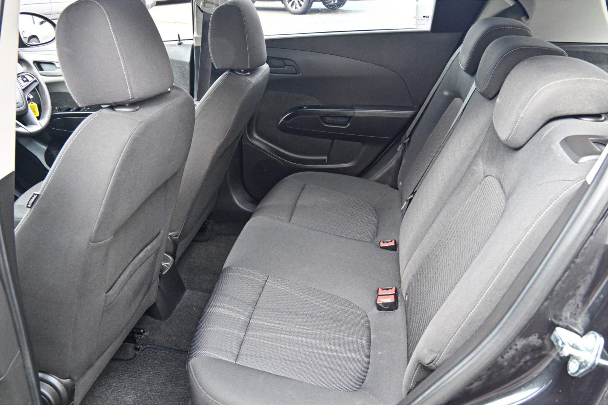 2012 HOLDEN BARINA TM 5 SP MANUAL 5D HATCHBACK