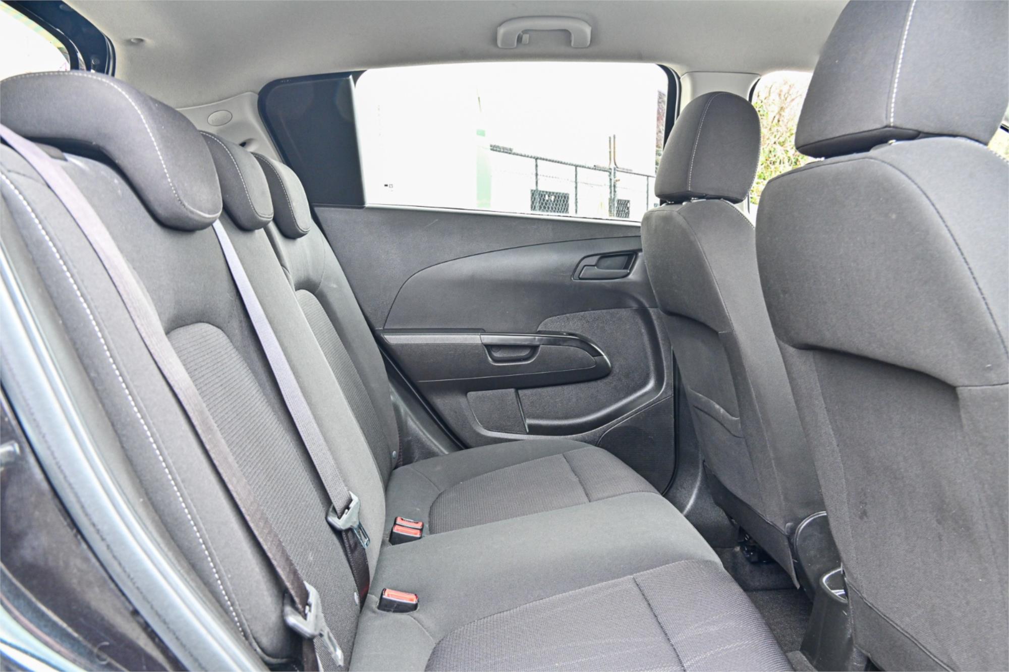 2012 HOLDEN BARINA TM 5 SP MANUAL 5D HATCHBACK