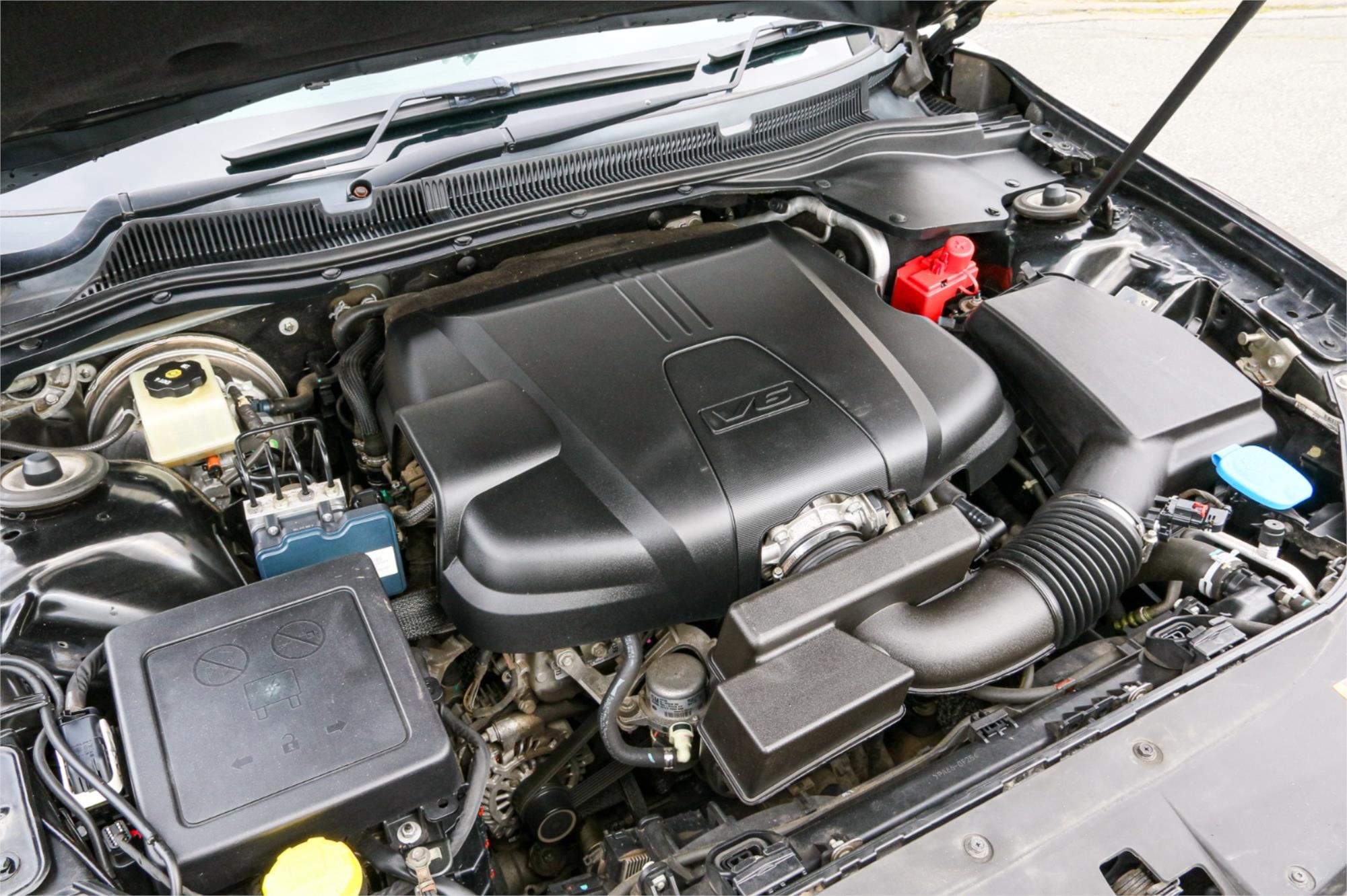 2015 HOLDEN COMMODORE VF II SV6 6 SP AUTOMATIC 4D SPORTWAGON