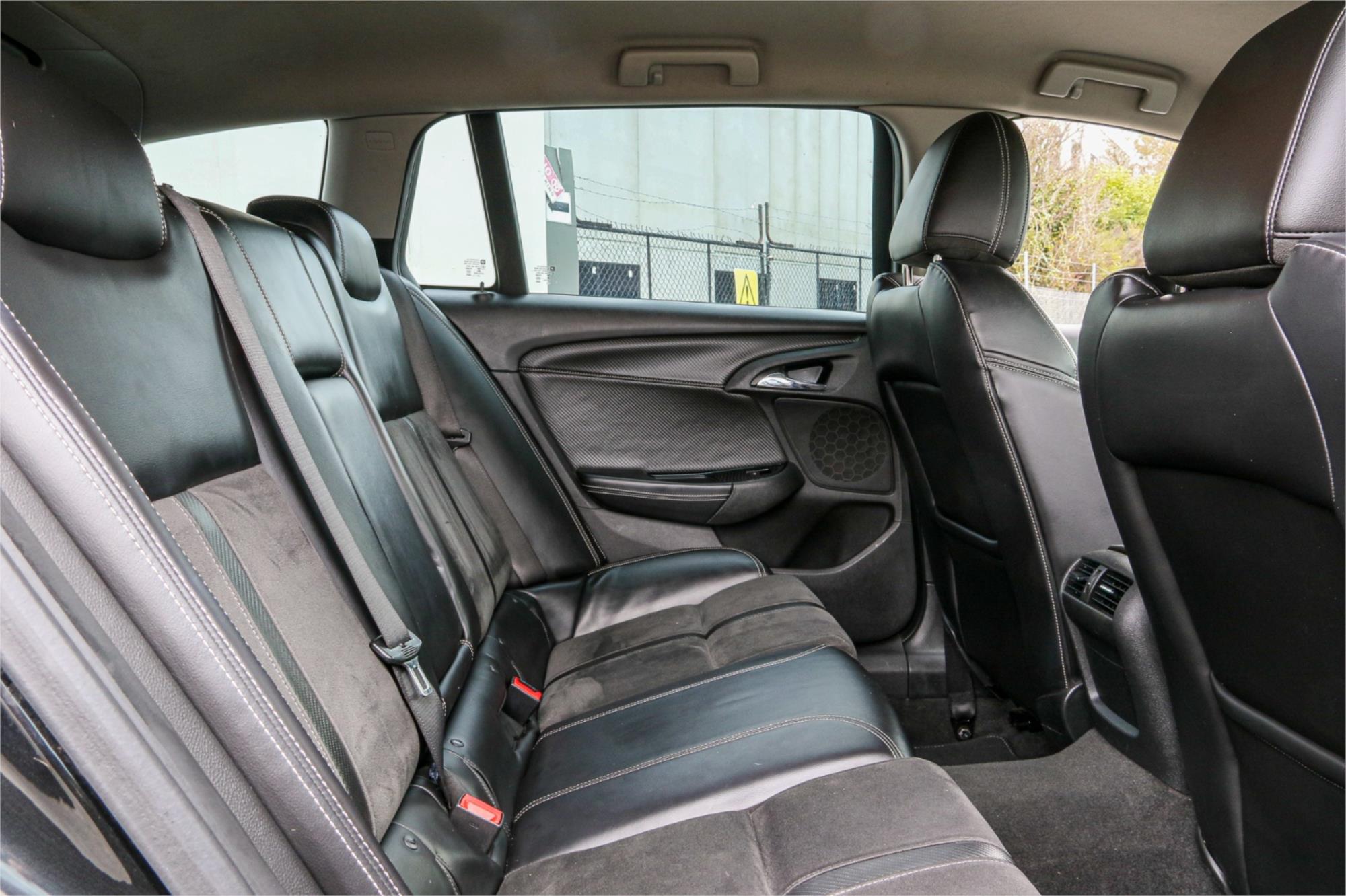 2015 HOLDEN COMMODORE VF II SV6 6 SP AUTOMATIC 4D SPORTWAGON