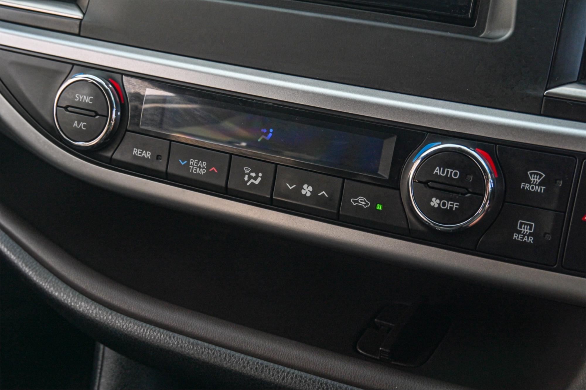 2014 TOYOTA KLUGER GSU55R GXL (4x4) 6 SP AUTOMATIC 4D WAGON