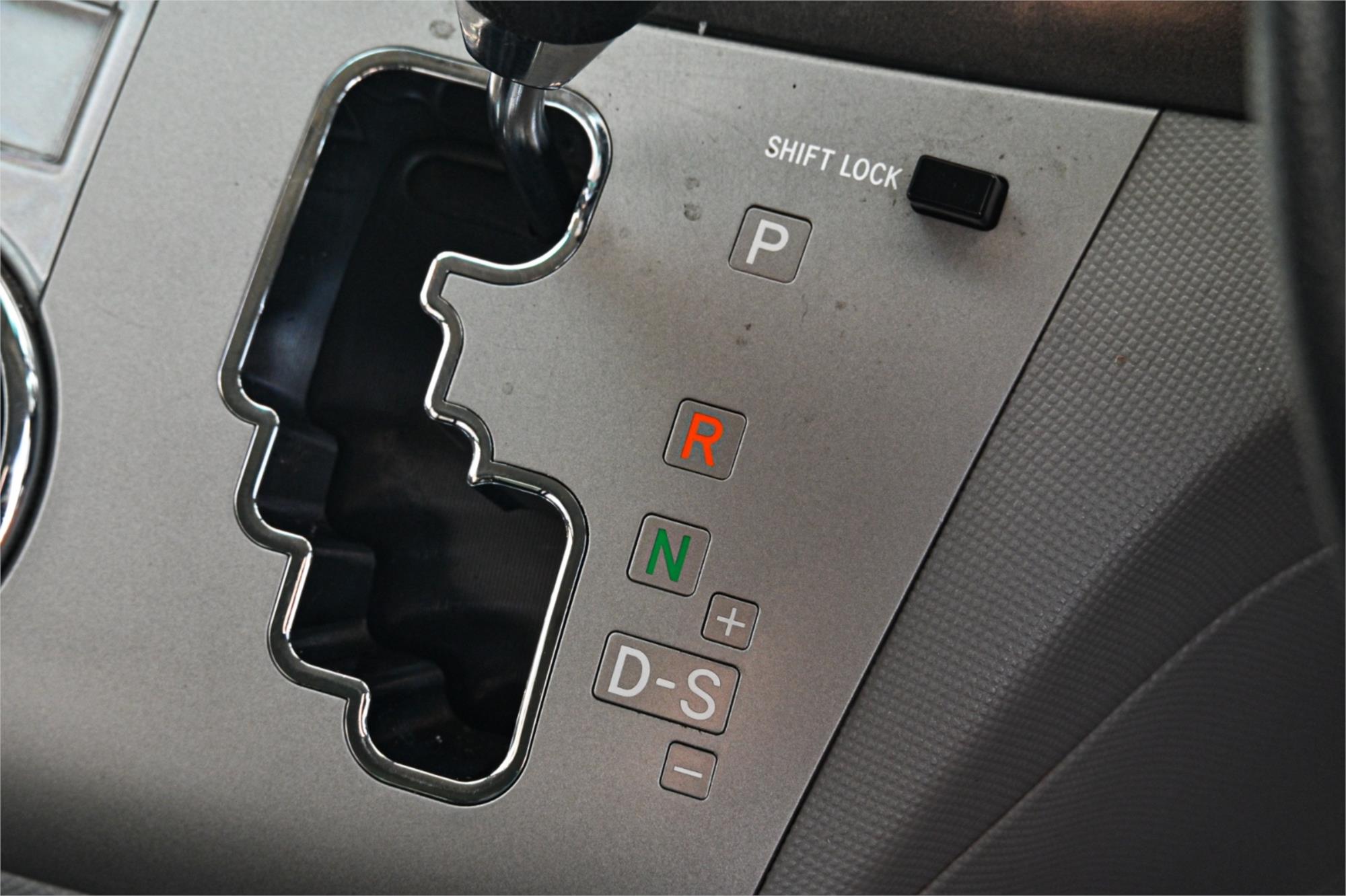 2008 TOYOTA TARAGO ACR50R GLX 4 SP AUTOMATIC 4D WAGON