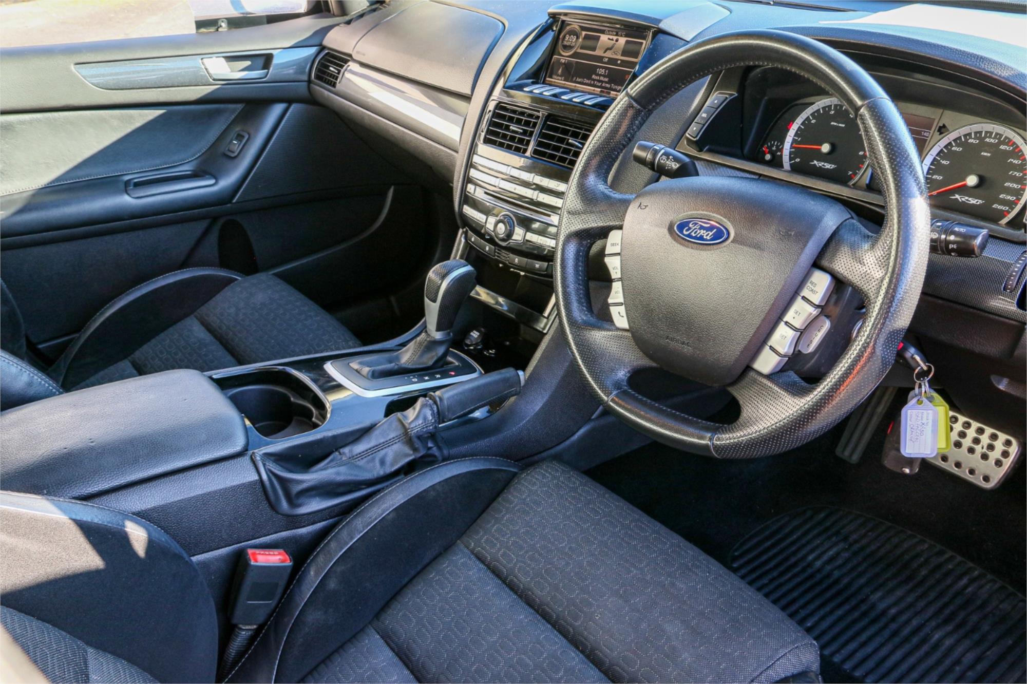 2010 FORD FALCON FG UPGRADE XR6 6 SP AUTO SEQ SPORTSHIFT C/CHAS
