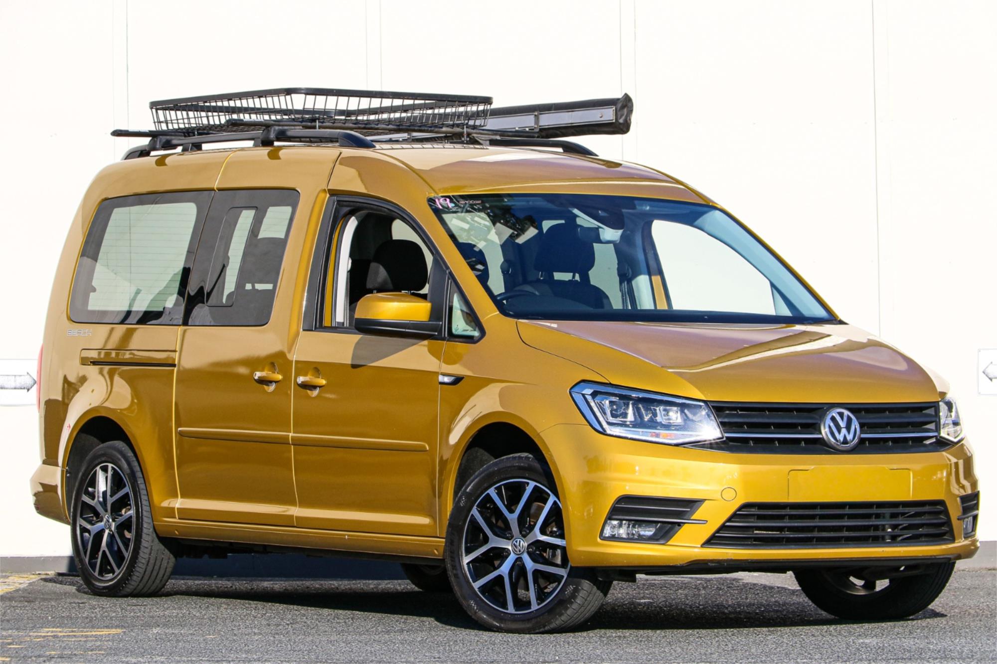 2018 VOLKSWAGEN CADDY 2K TSI220 BEACH LIMITED DITION 7 SP AUTOMATIC VAN