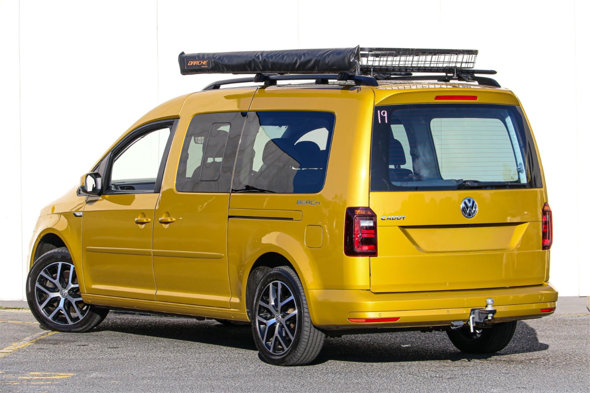 2018 VOLKSWAGEN CADDY 2K TSI220 BEACH LIMITED DITION 7 SP AUTOMATIC VAN