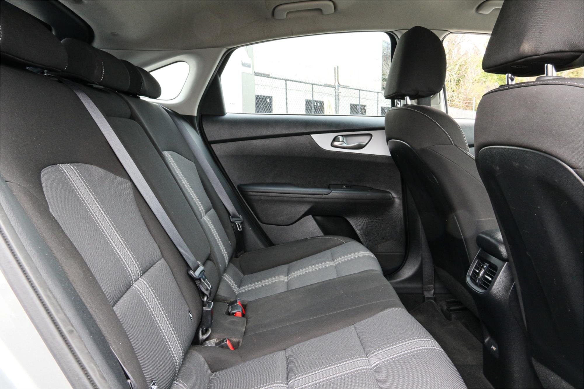 2021 KIA CERATO BD MY22 SPORT 6 SP AUTOMATIC 5D HATCHBACK