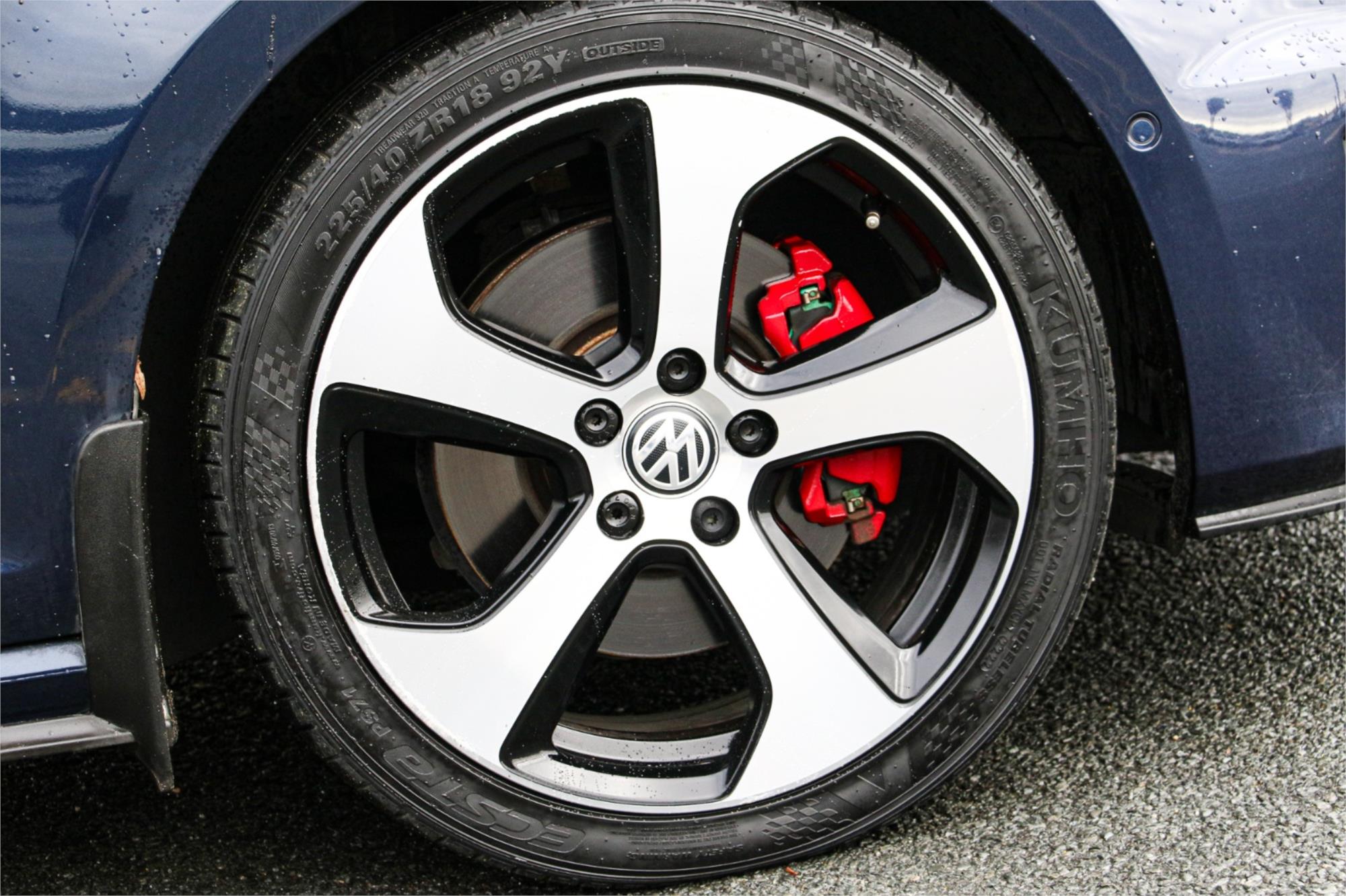 2015 VOLKSWAGEN GOLF AU MY15 GTI 6 SP AUTO DIRECT SHIFT 5D HATCHBACK