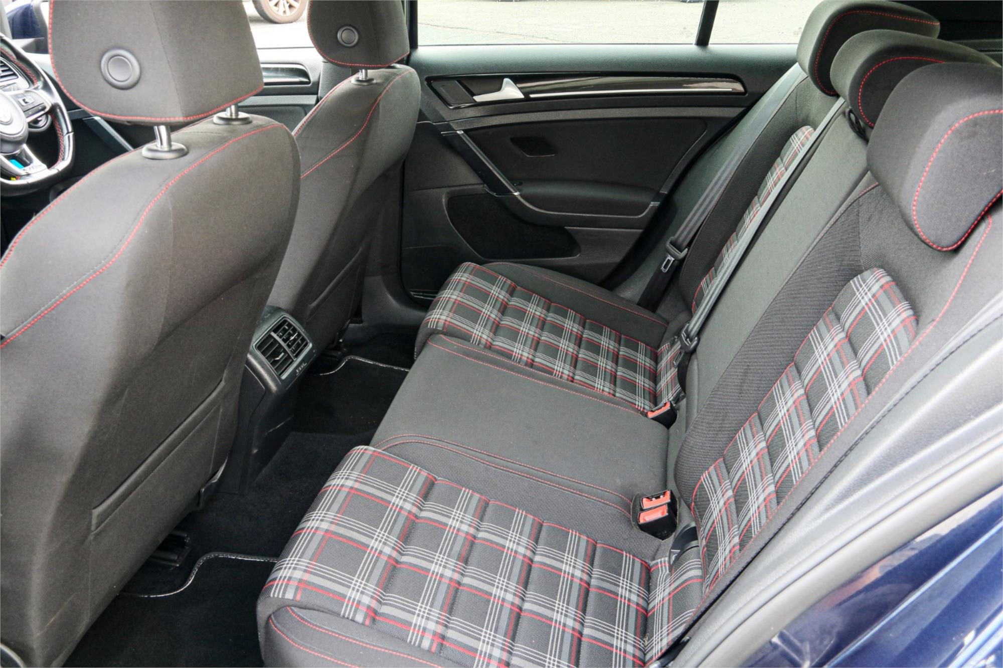 2015 VOLKSWAGEN GOLF AU MY15 GTI 6 SP AUTO DIRECT SHIFT 5D HATCHBACK