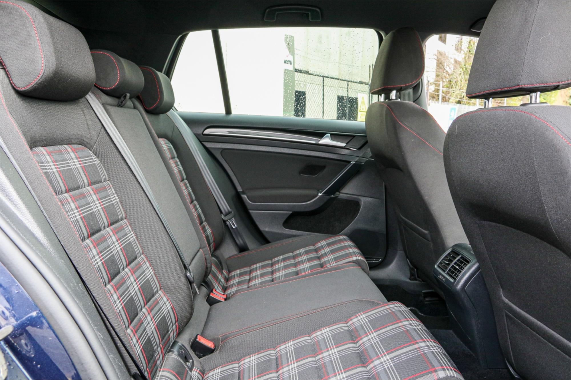 2015 VOLKSWAGEN GOLF AU MY15 GTI 6 SP AUTO DIRECT SHIFT 5D HATCHBACK