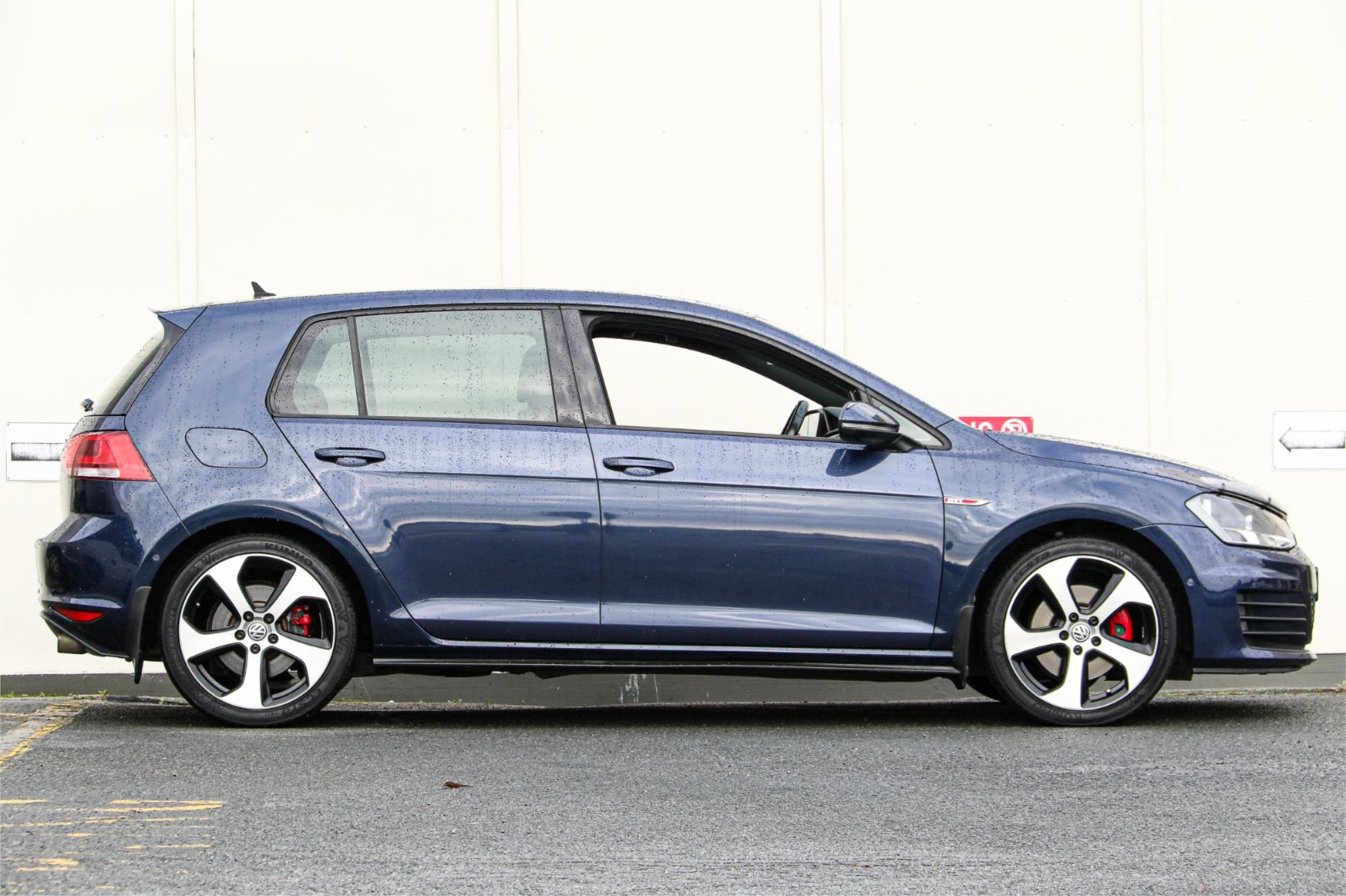 2015 VOLKSWAGEN GOLF AU MY15 GTI 6 SP AUTO DIRECT SHIFT 5D HATCHBACK