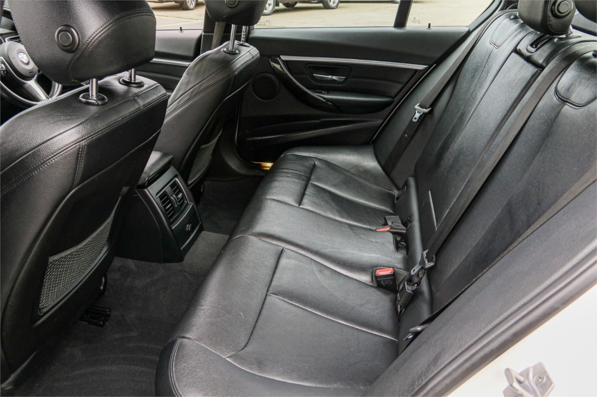 2017 BMW 3 F30 LCI 30i SPORT LINE 8 SP AUTOMATIC 4D SEDAN