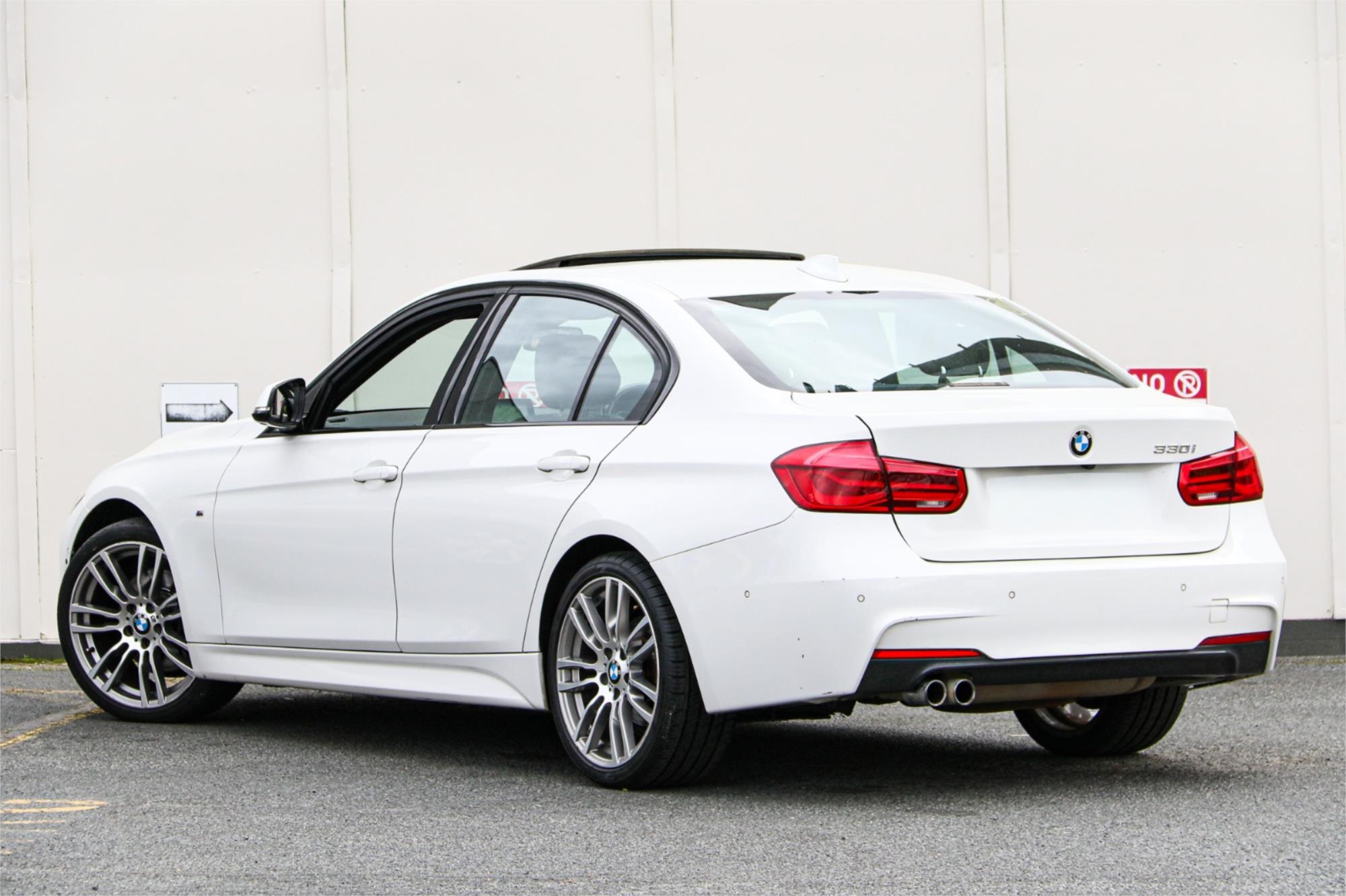 2017 BMW 3 F30 LCI 30i SPORT LINE 8 SP AUTOMATIC 4D SEDAN