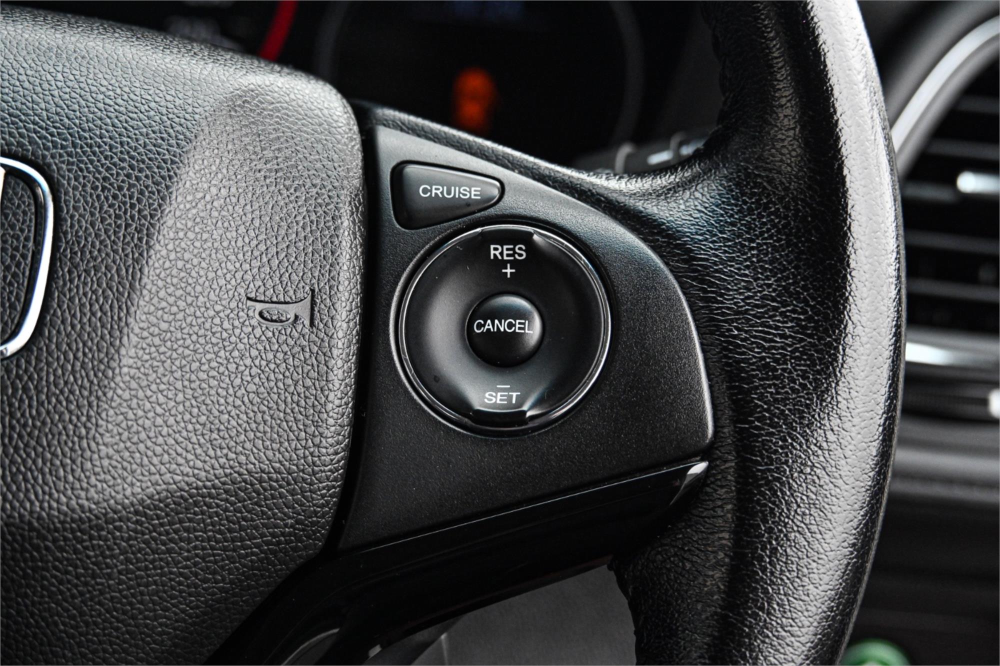 2017 HONDA HR-V VTI-S CONSTANTLY VARIABLE TRANSMISSION WAGON