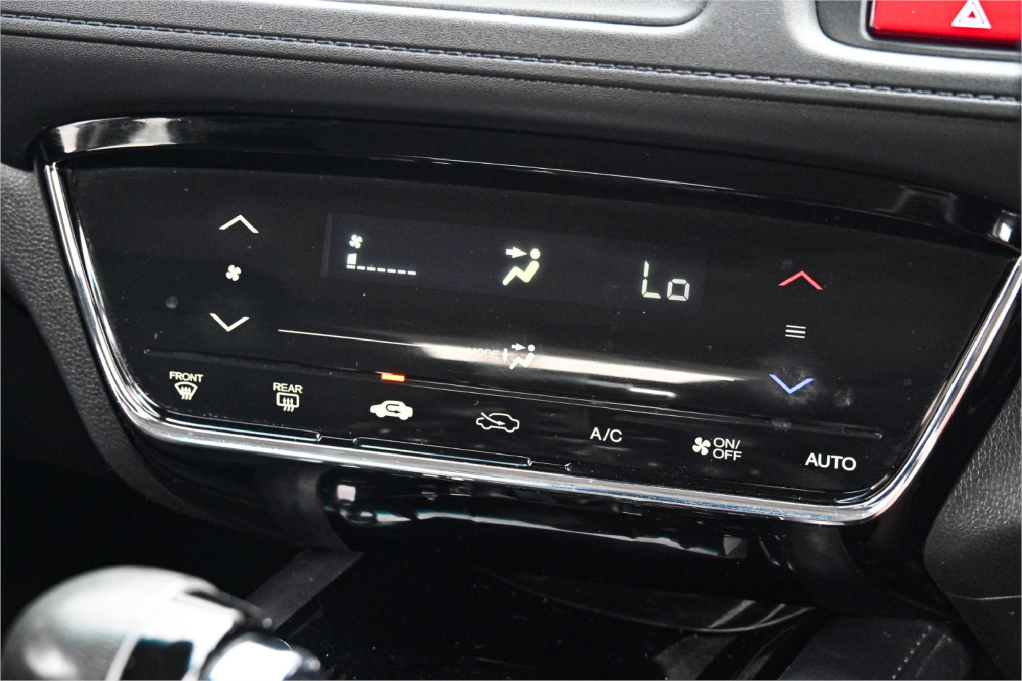 2017 HONDA HR-V VTI-S CONSTANTLY VARIABLE TRANSMISSION WAGON