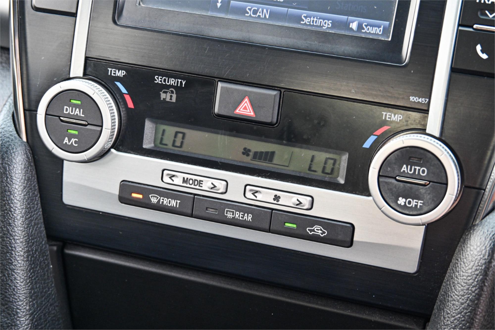 2015 TOYOTA CAMRY AVV50R MY15 ALTISE HYBRID CONTINUOUS VARIABLE 4D SEDAN
